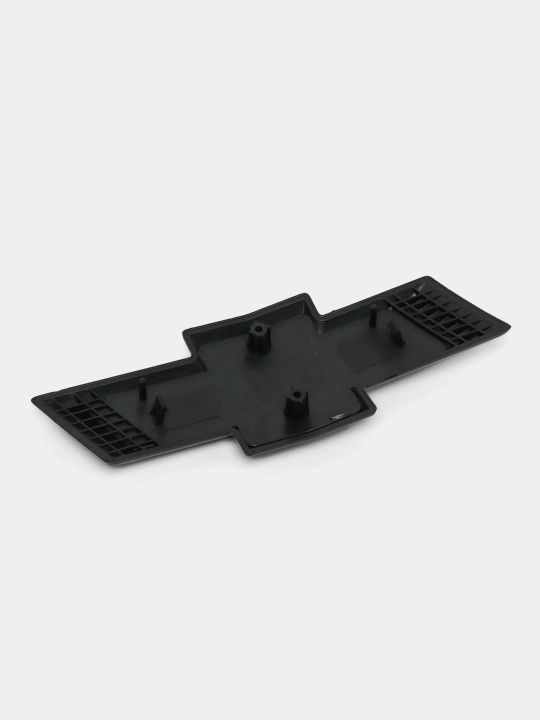 Black Piano oldi va orqa Chevrolet Lacetti, Gentra, Nexia 3, Cobalt uchun emblemalar