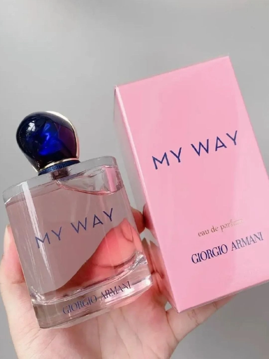 Parfyumlangan suv ayollar uchun My Way, 50 ml