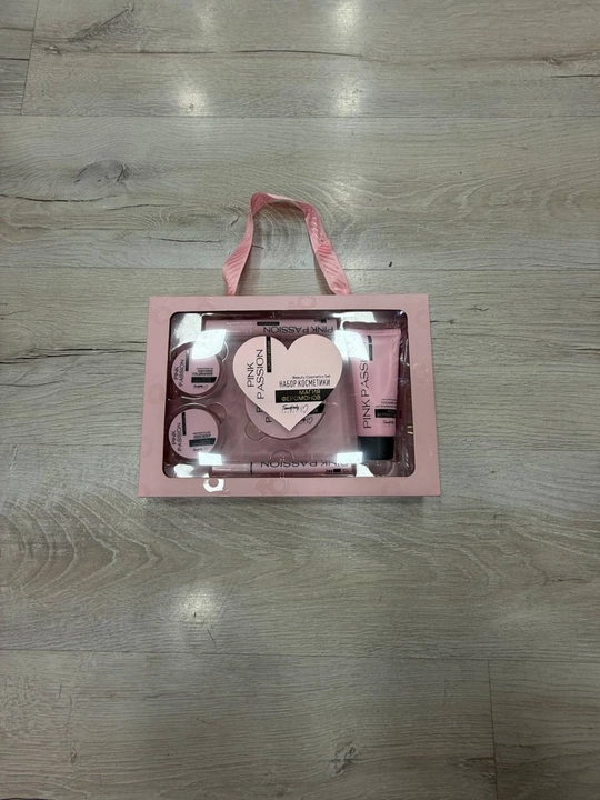 Pink Passion Набор косметики для ежедневного макияжа