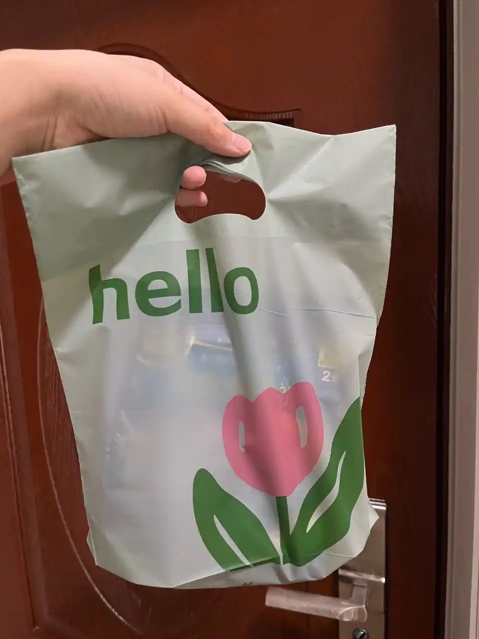 Sovg'a paketi, shaffof kreativ premium sifat kraft, palitilen har xil turdagi 10, 15, dona