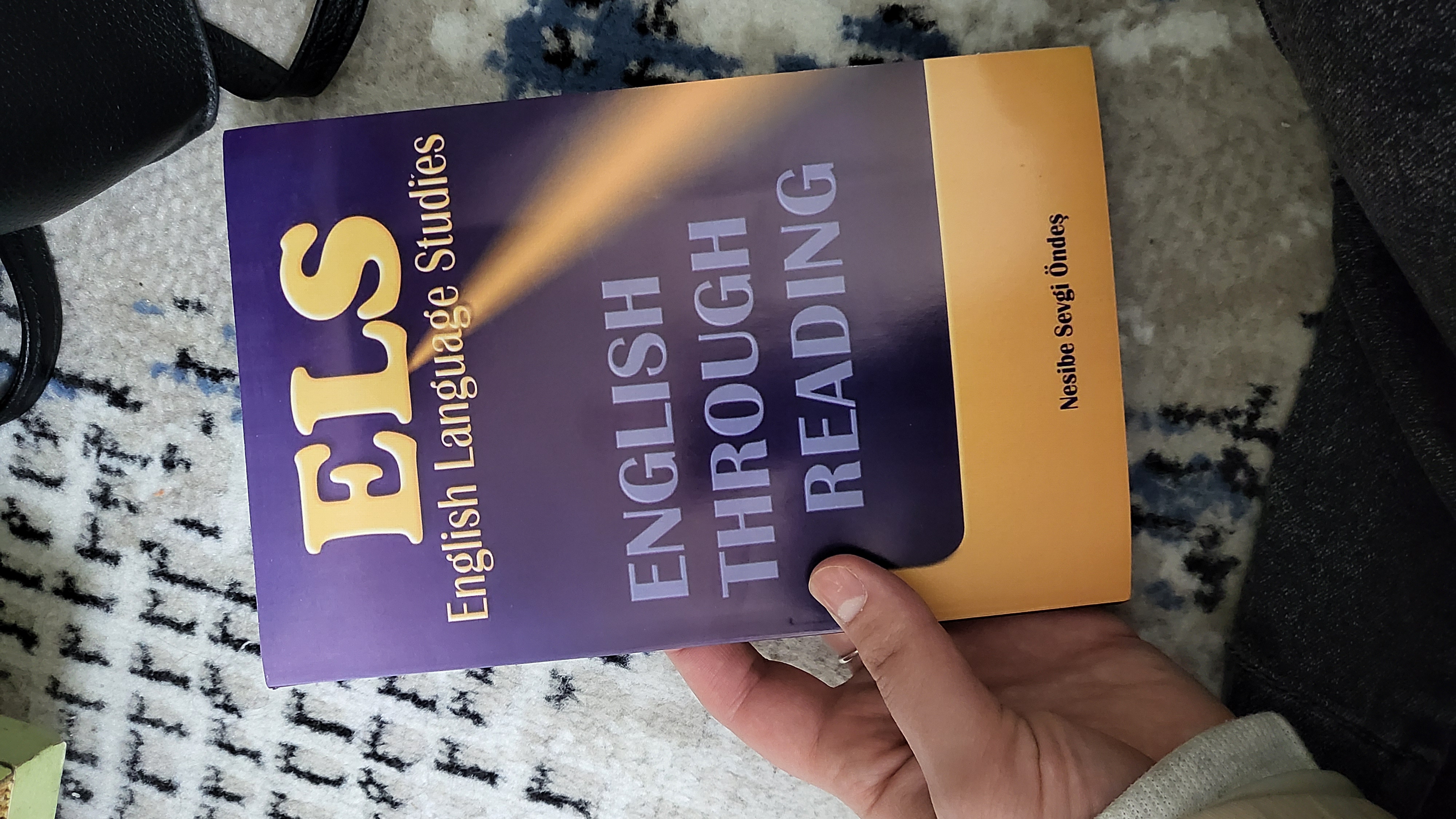 ELS English Language Students, English Through Reading 