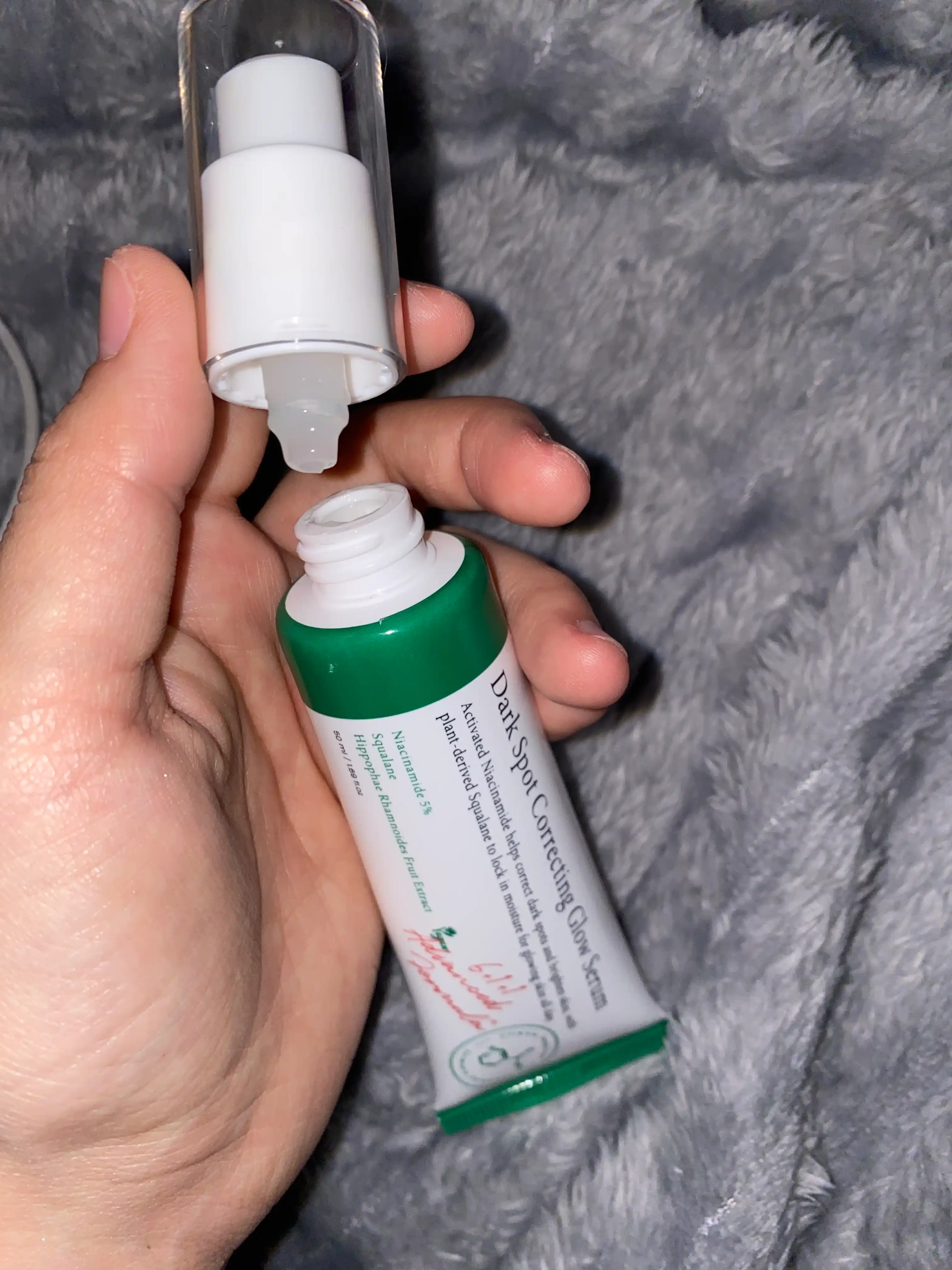 Осветляющая сыворотка Dark Spot Correcting Glow Serum, 50 мл