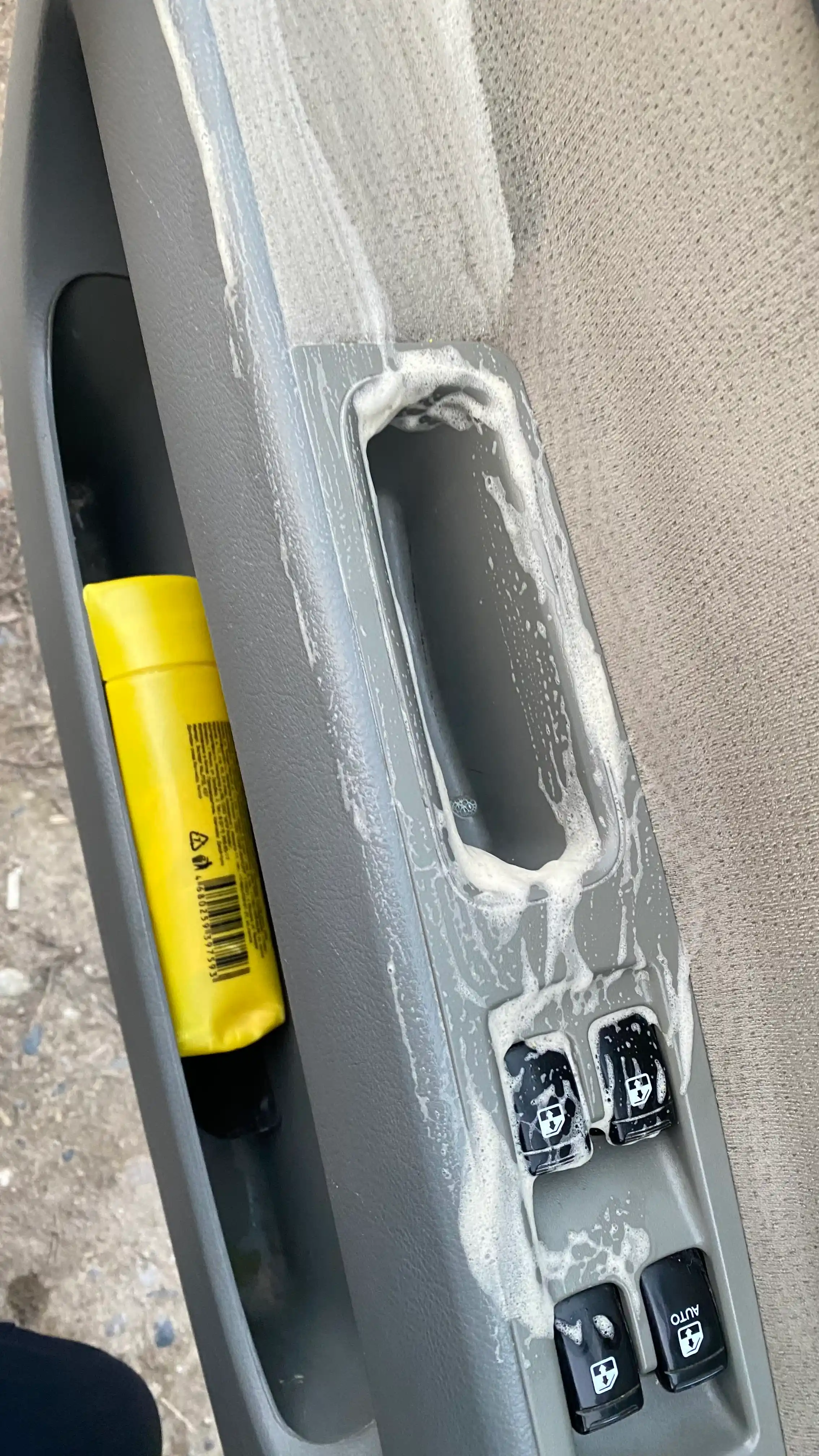 Очиститель салона Clean-Mach для авто, чистка пластика, ткани. химчистка автохимия, 500 мл