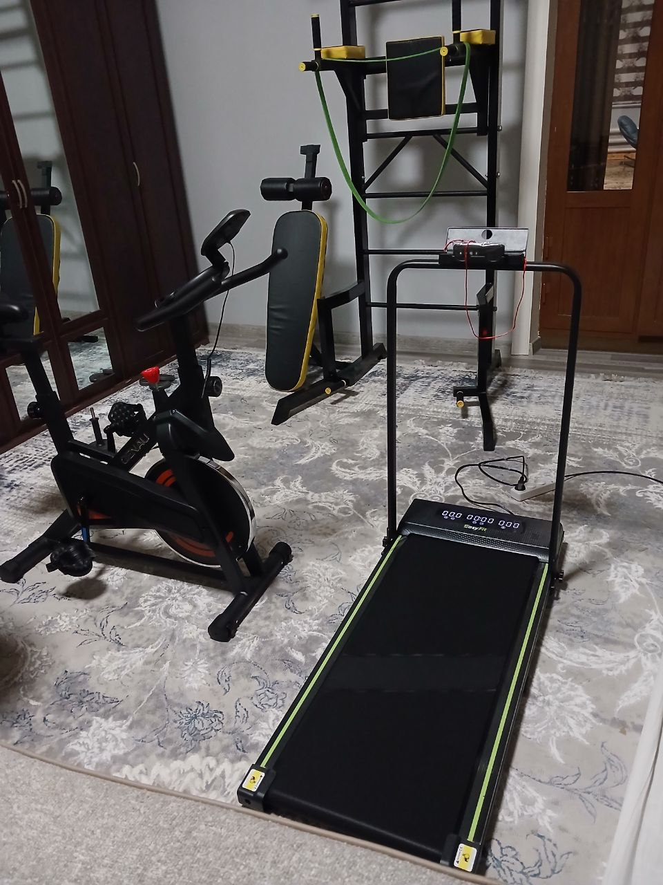 Велотренажер Genau Spin Bike W101, маховик 8 кг, максимальный вес 120 кг *SB1-05A