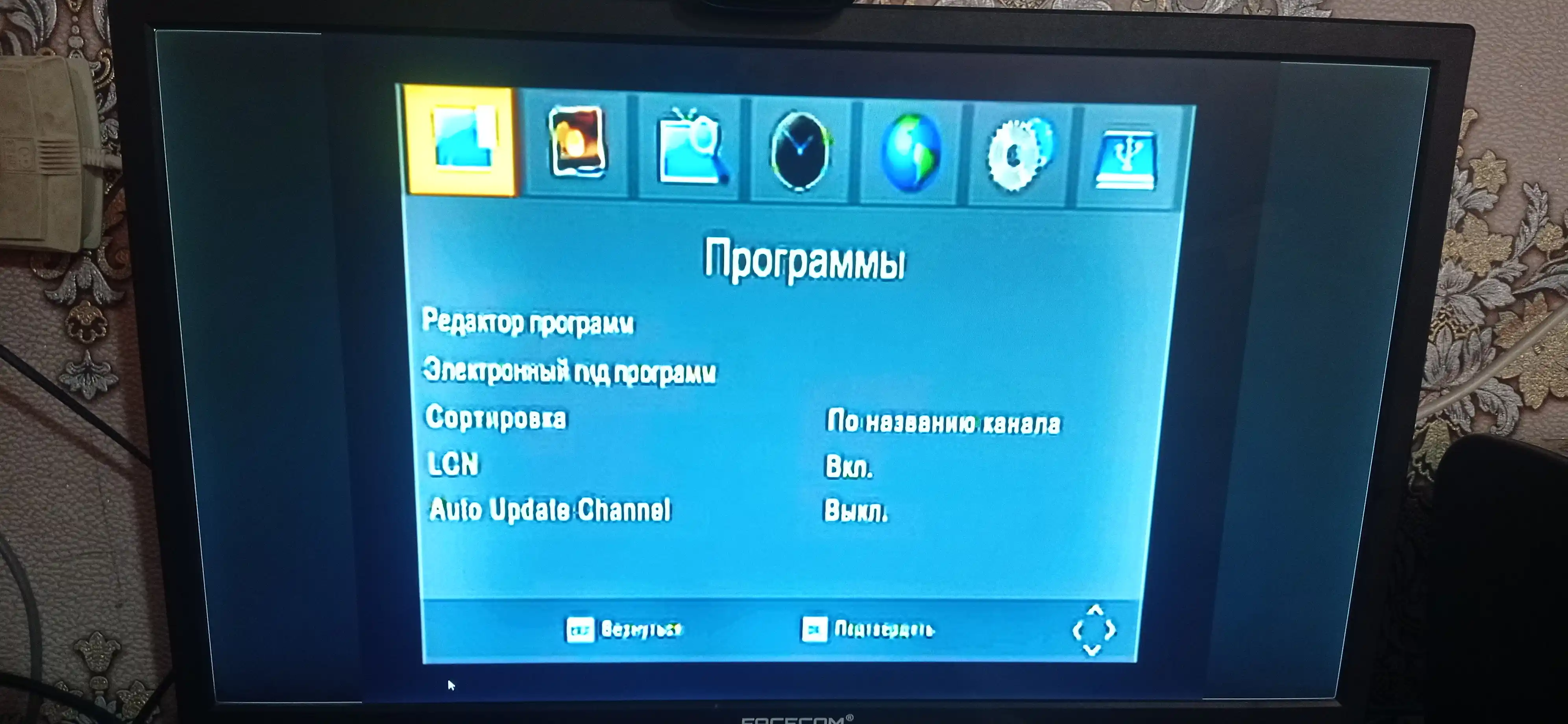 USB video yozib olish EasyCAP USB 2.0 — AV dan kompyuterga videoni raqamlashtirish