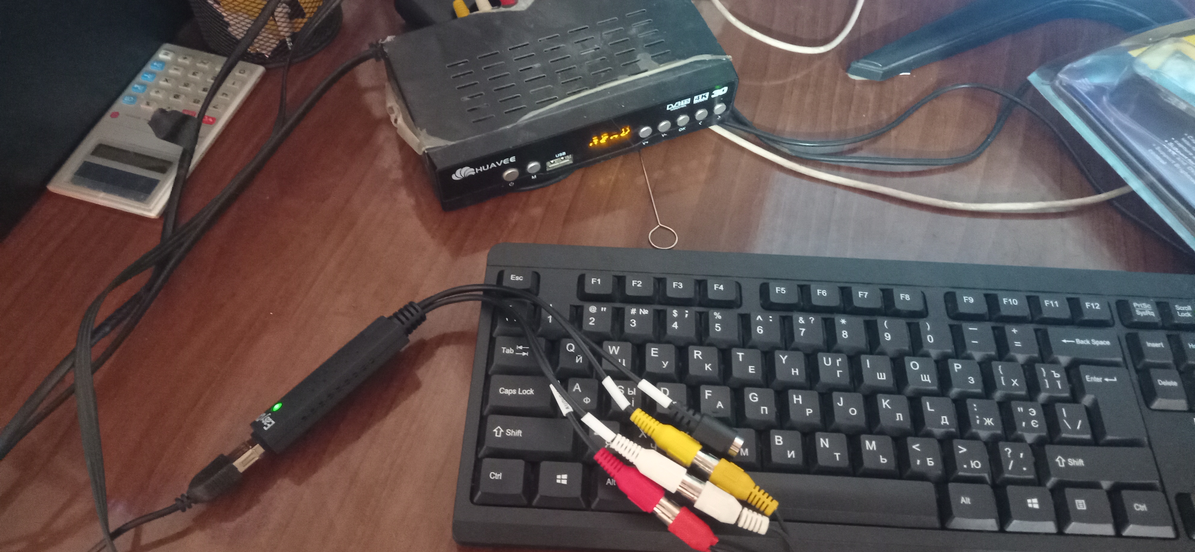 USB video yozib olish EasyCAP USB 2.0 — AV dan kompyuterga videoni raqamlashtirish