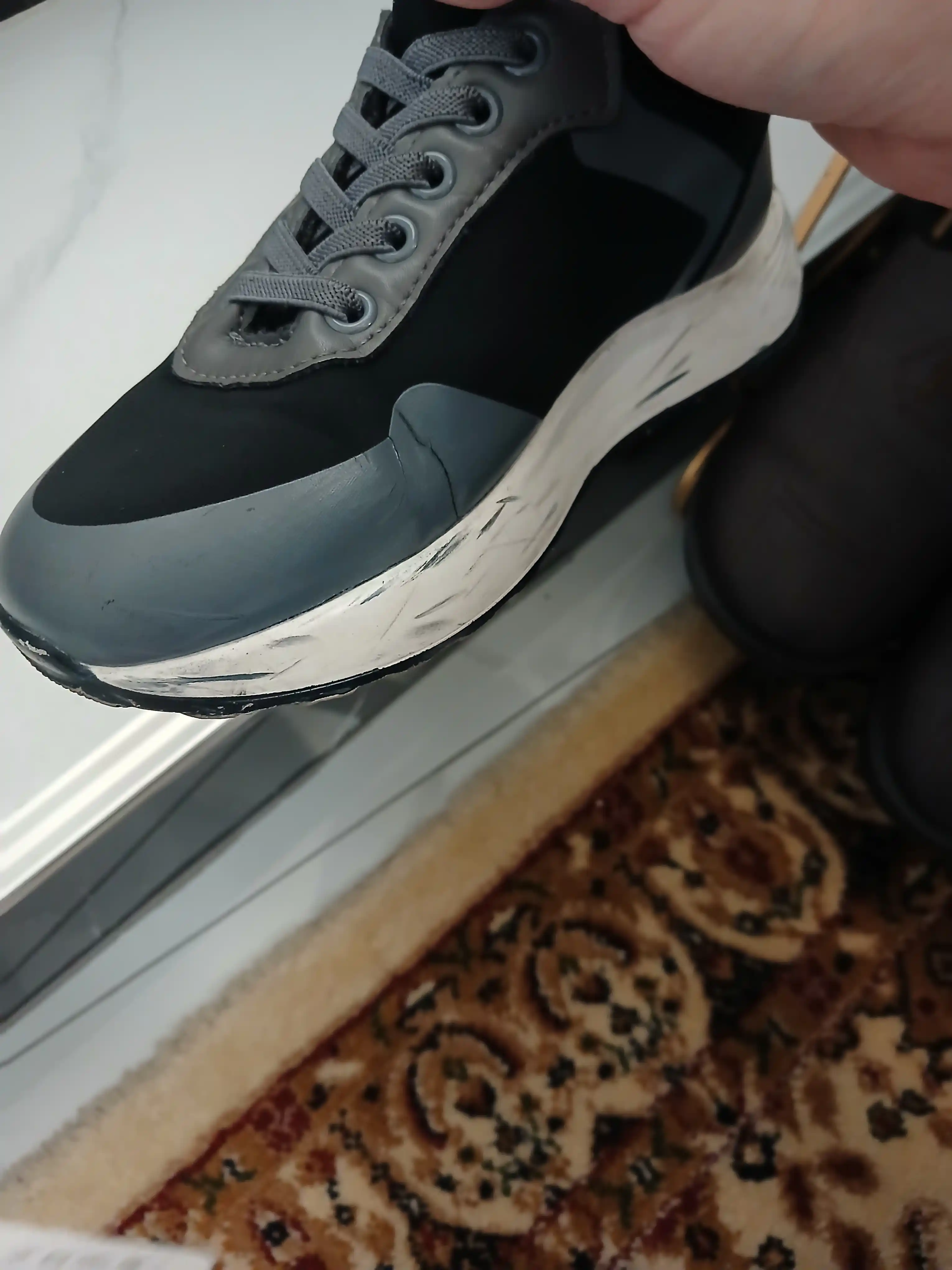 Sport poyafzallarini yangilash vositasi Show, oq, 75 ml