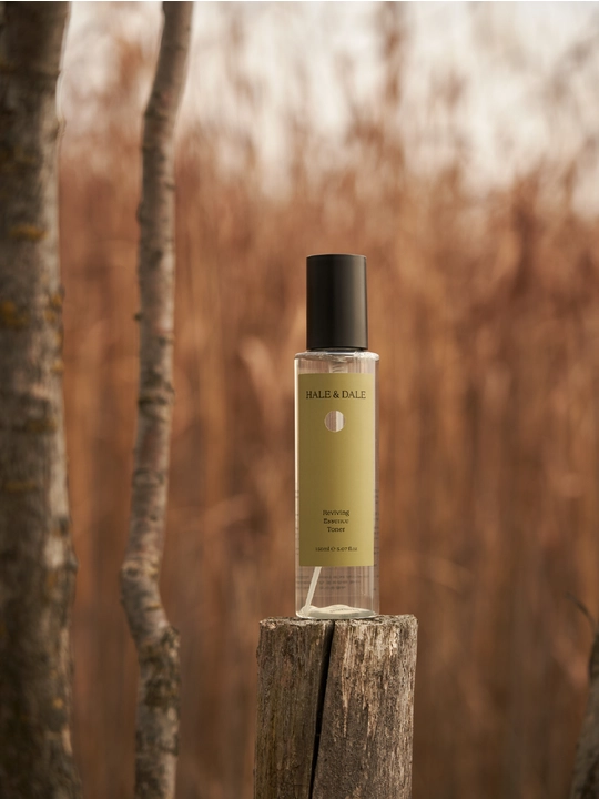 Hale & Dale Reviving Essence Toner Тонер-эссенция 2в1 для увлажнения и восстановления кожи