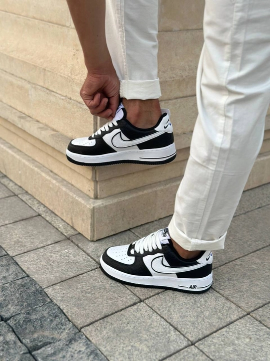 Erkaklar, ayollar va o‘smirlar uchun sport krossovkalari Nike Air Force 1, o'lchami 36-44