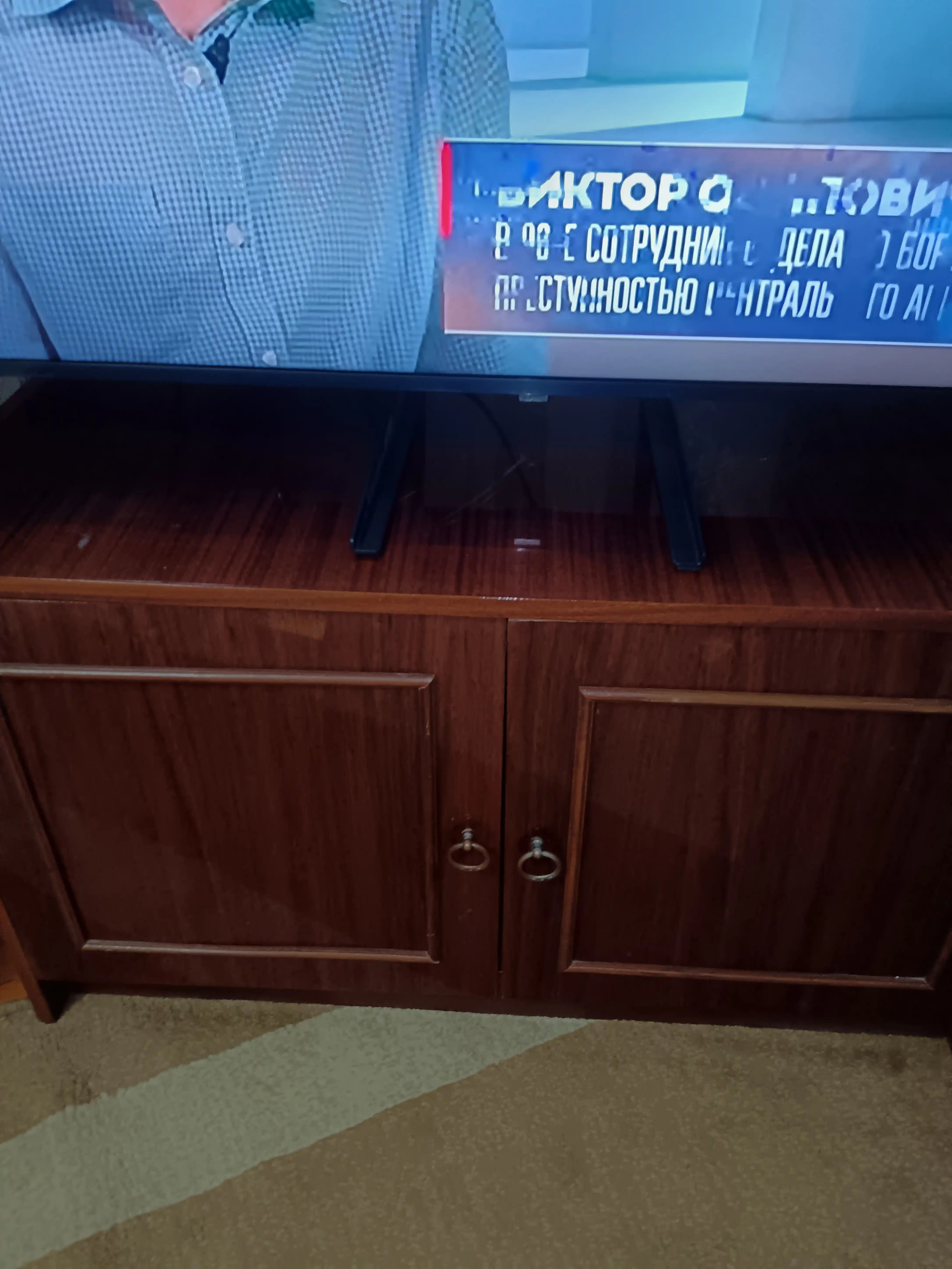Универсальная ножка для телевизора, специальная подставка для размещения тв на тумбе