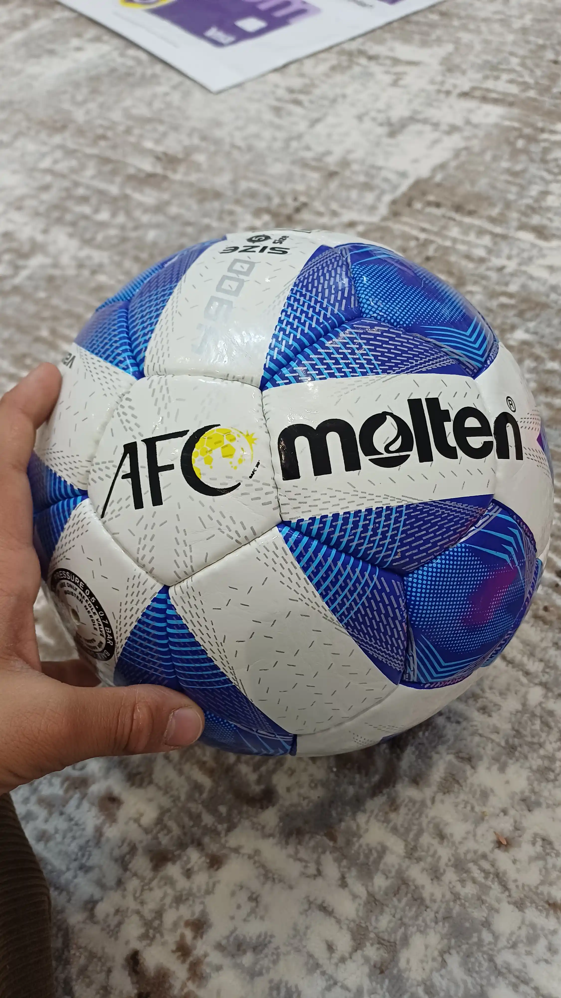 Molten professional futbol to'pi, 5-o'lcham
