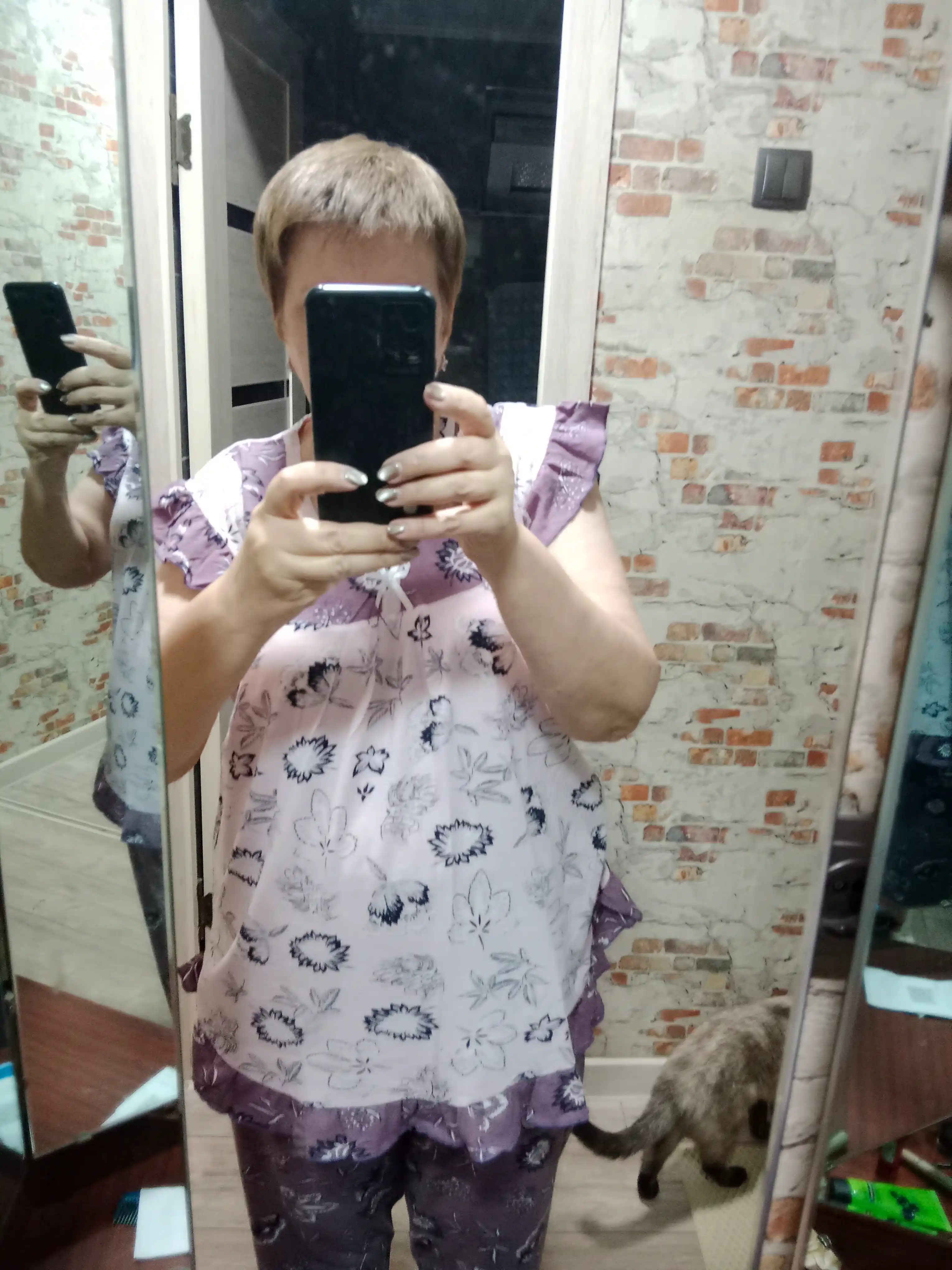 Ayollar pijama, shim va futbolkasi