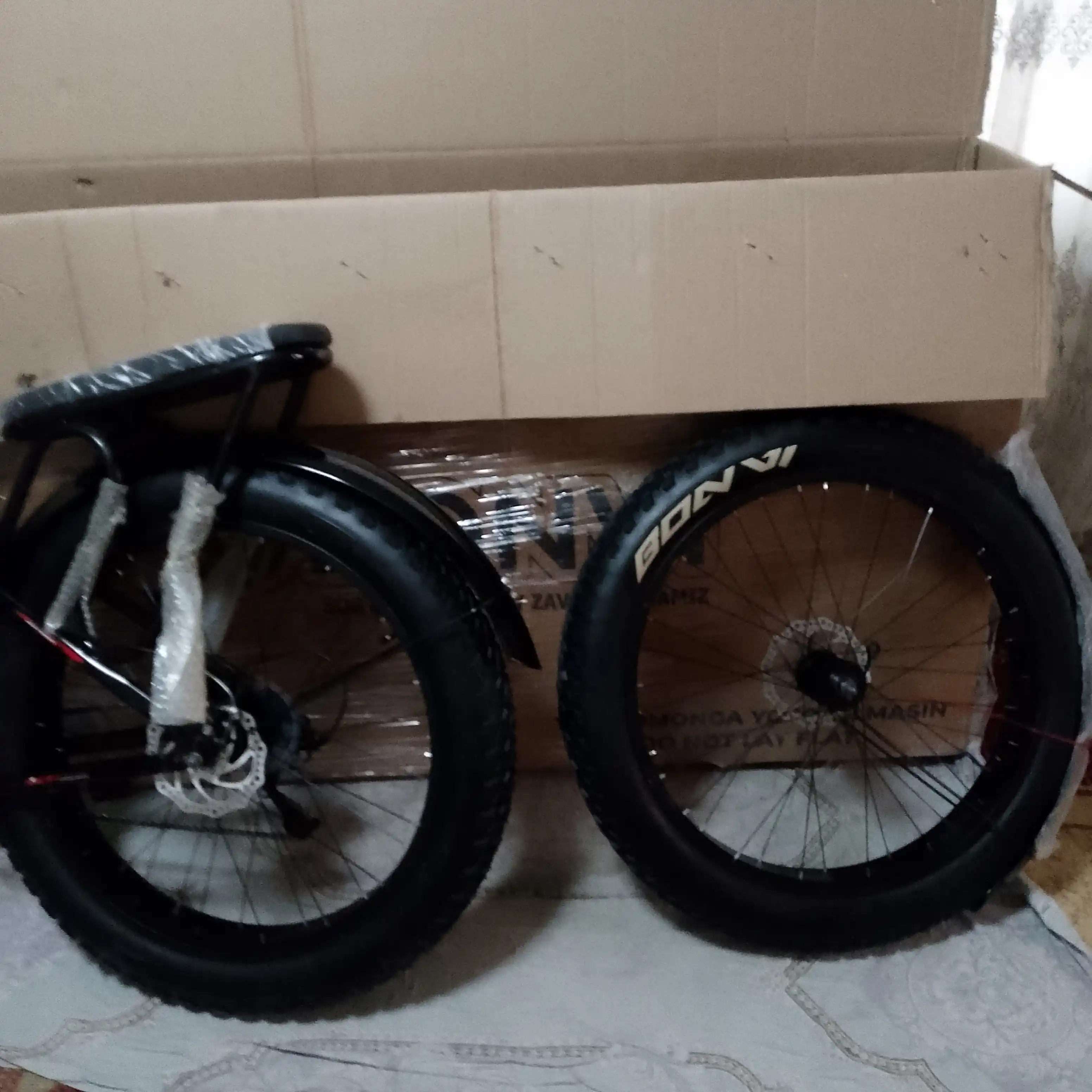 Kattalar uchun, 26, 4.0 tezlikka moslashgan, tog' velosipedi, BONVI 1847 ID:5720