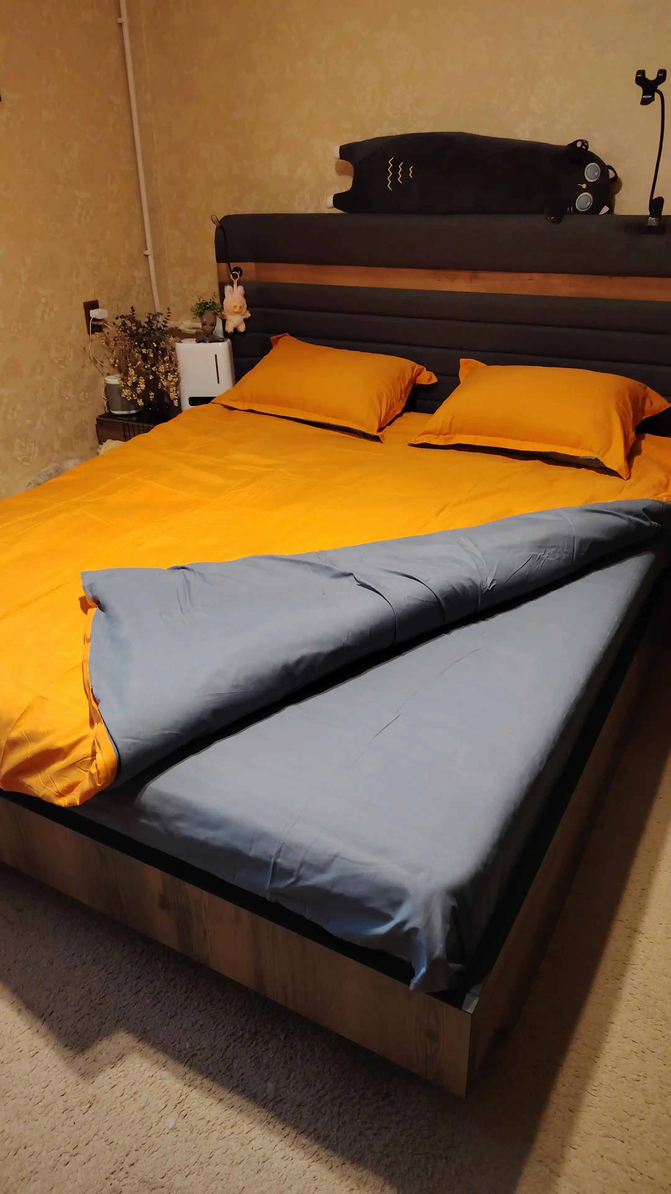 Постельное бельё Luxury из микрофибры - однотонный комплект 2.0 (4 предмета)
