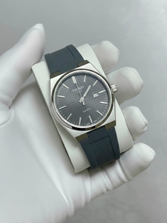 Наручные часы Tissot PRX — стиль и швейцарская точность