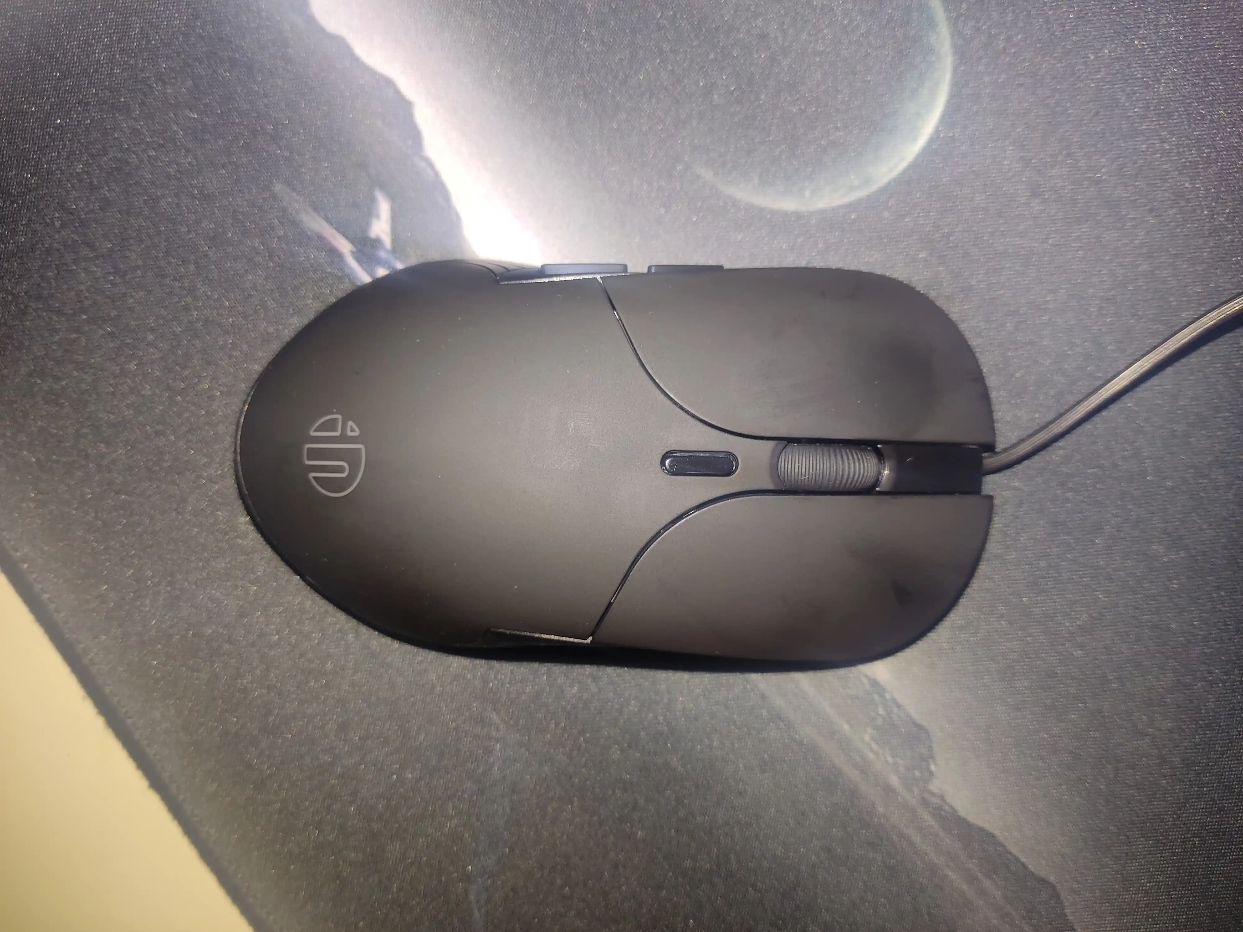 O‘yin sichqonchasi, simli, shovqinsiz va RGB yoritgichli, optik sensor, 12800 DPI
