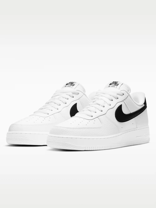 Nike Air Force 1 - erkaklar va ayollar krossovkalari, uniseks - 