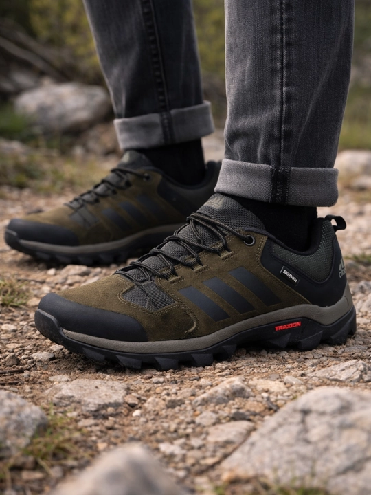 Erkaklar uchun tagcharmi kuchaytirilgan trekking poyabzali faol dam olish modeli (40-44)