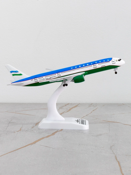 Борт №1, Модель самолёта Boeing 787-8 Dreamliner, правительство РУз, 20 см, металл + пластик