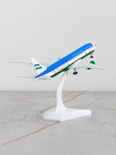 Борт №1, Модель самолёта Boeing 787-8 Dreamliner, правительство РУз, 20 см, металл + пластик