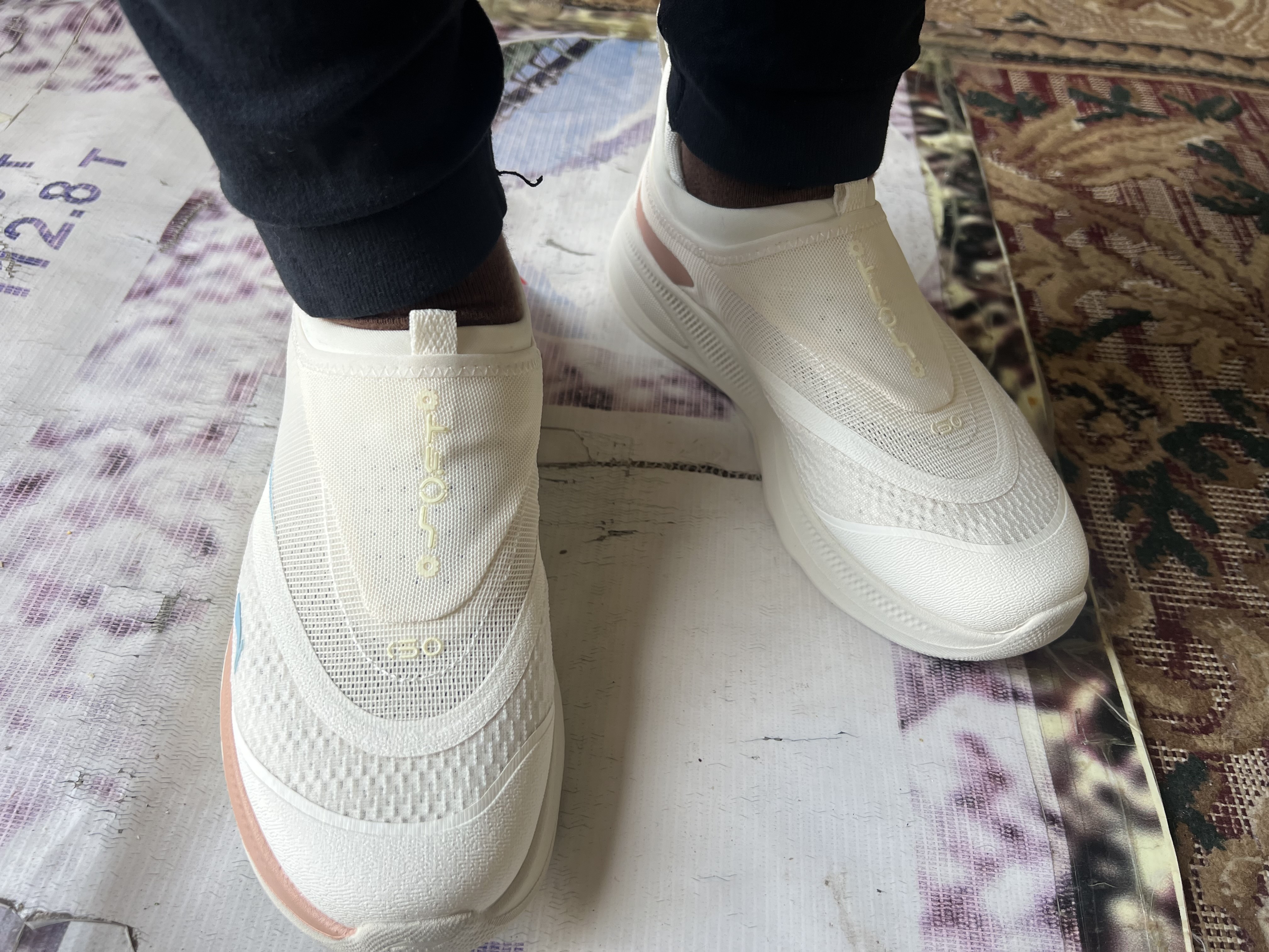 Женские кроссовки Li-Ning Soft Go 2