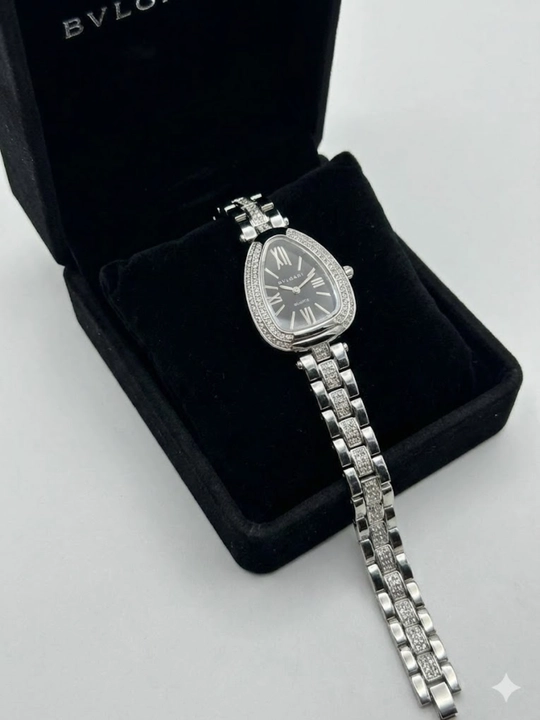 Ayollar soati, kvars mexanizmi, sovg‘a qutisidagi ayollar uchun BVLGARI qo‘l soati