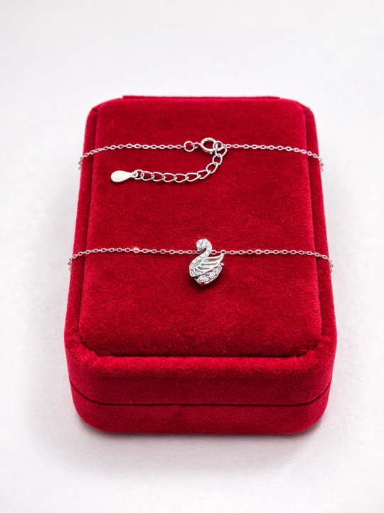 ALIXANDRA Ayollar uchun oqqush kulonli 925 proba sterling kumush zanjir, 18K oltin qoplama