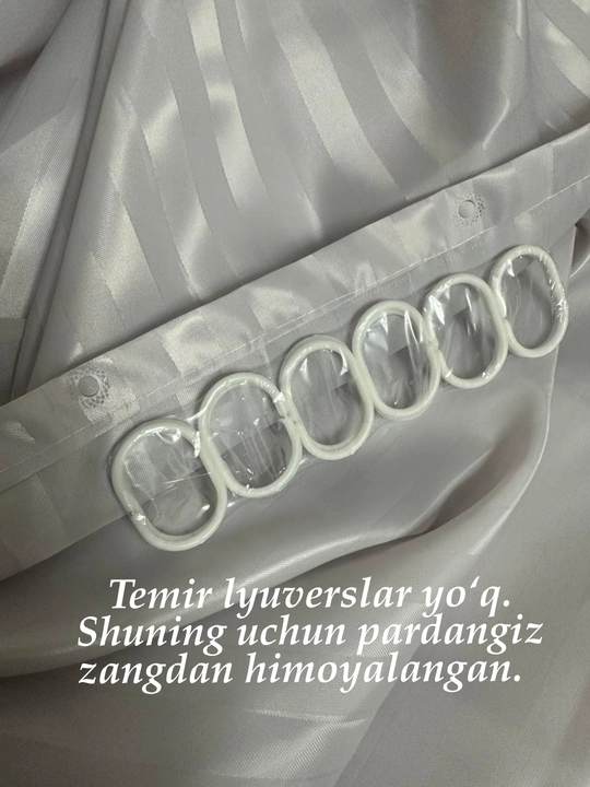 180x180 sm o‘lchamli vannaxona uchun suv o‘tkazmaydigan parda - poliester, 12 ta halqa
