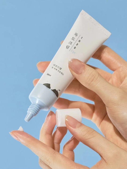 Dengiz suvi bilan namlovchi ko‘z atrofi kremi Round Lab 1025 Dokdo Eye Cream