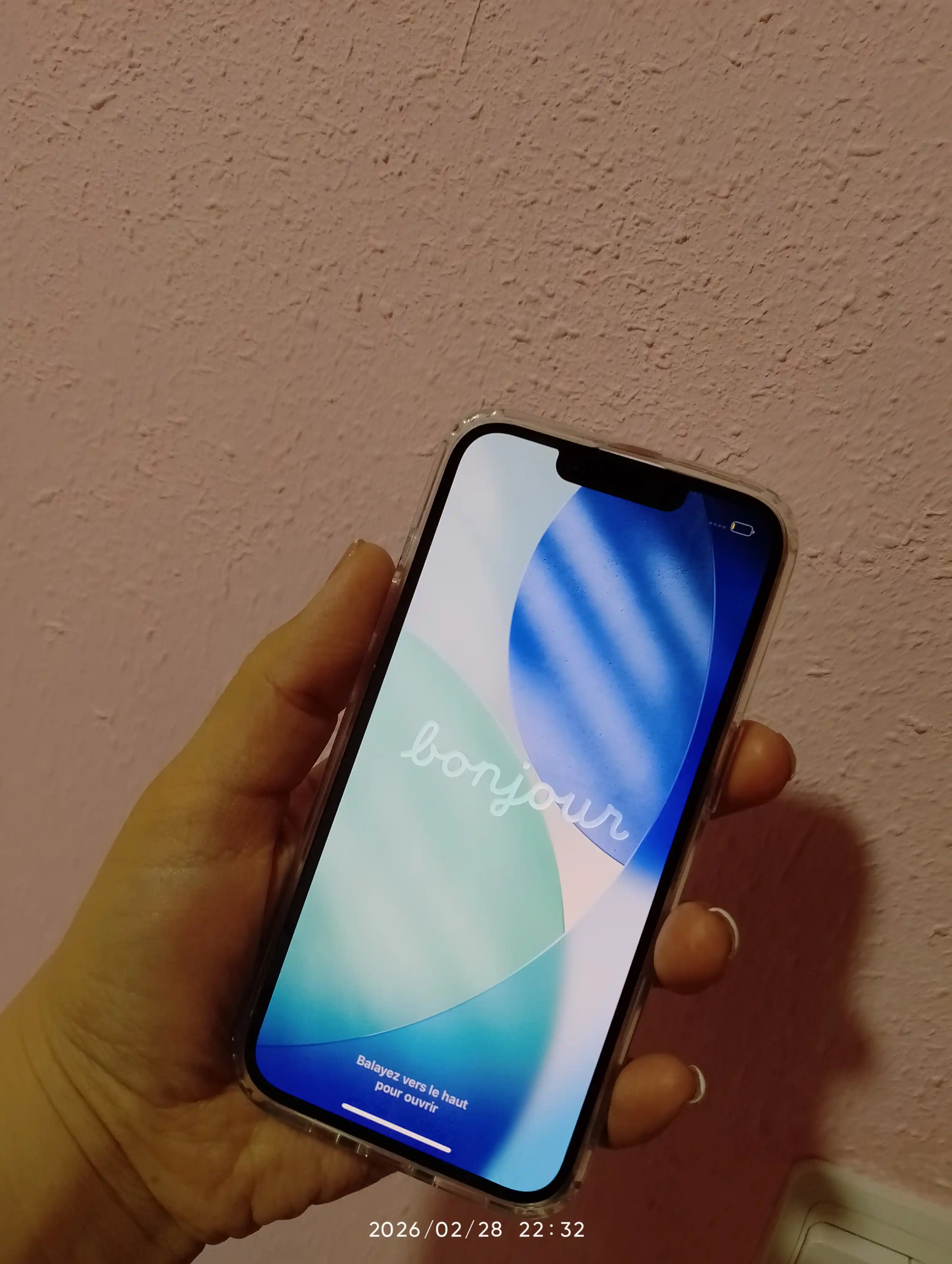 Smartfon Apple iPhone 14, 128/256 GB, SIM+sim, chehol va shisha sovg'a sifatida