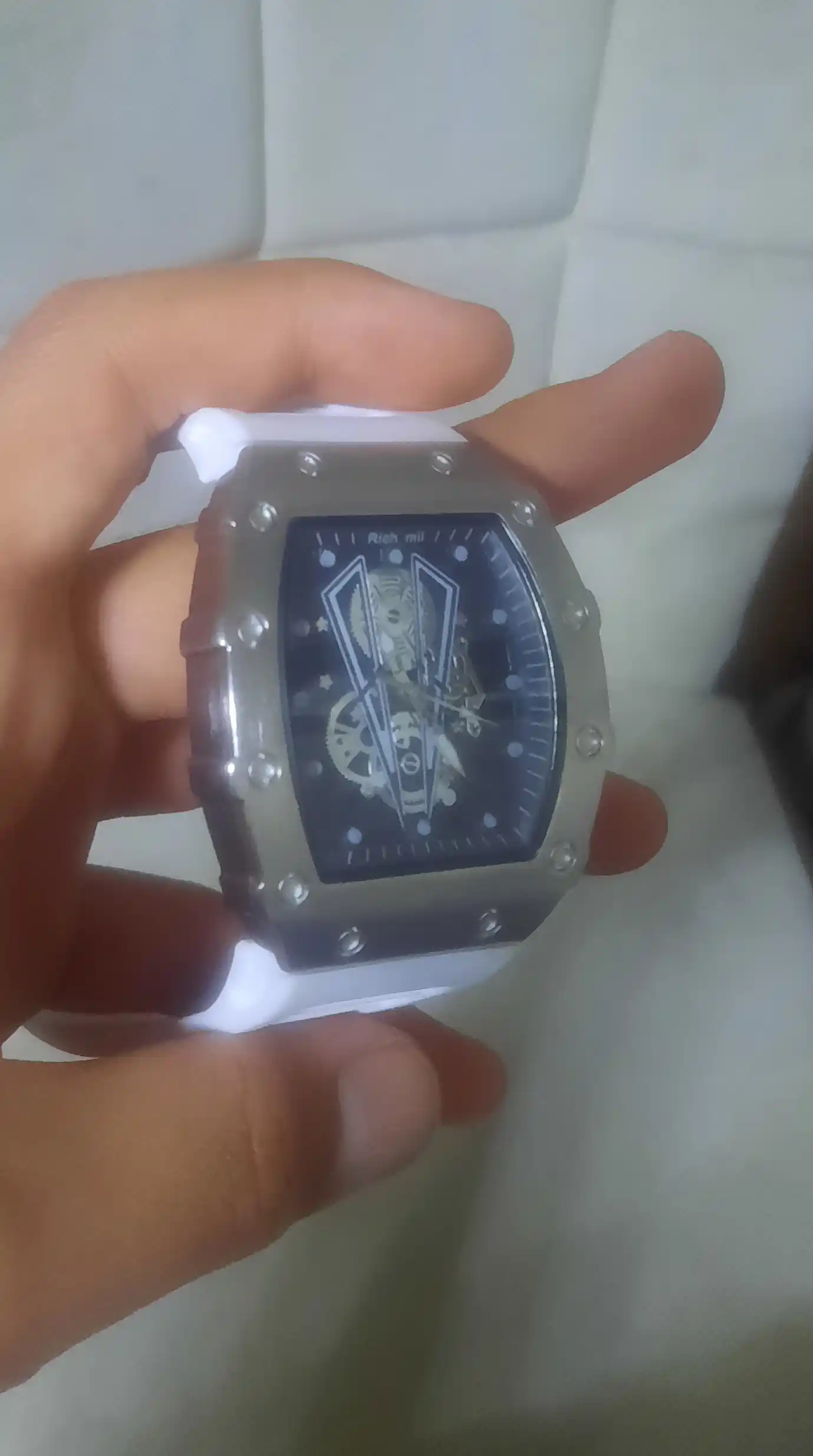 Erkaklar qol soati Richard mill, kvarts mexanizm sana ko'rsatkichli, karobkasi bn.