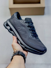 Qora