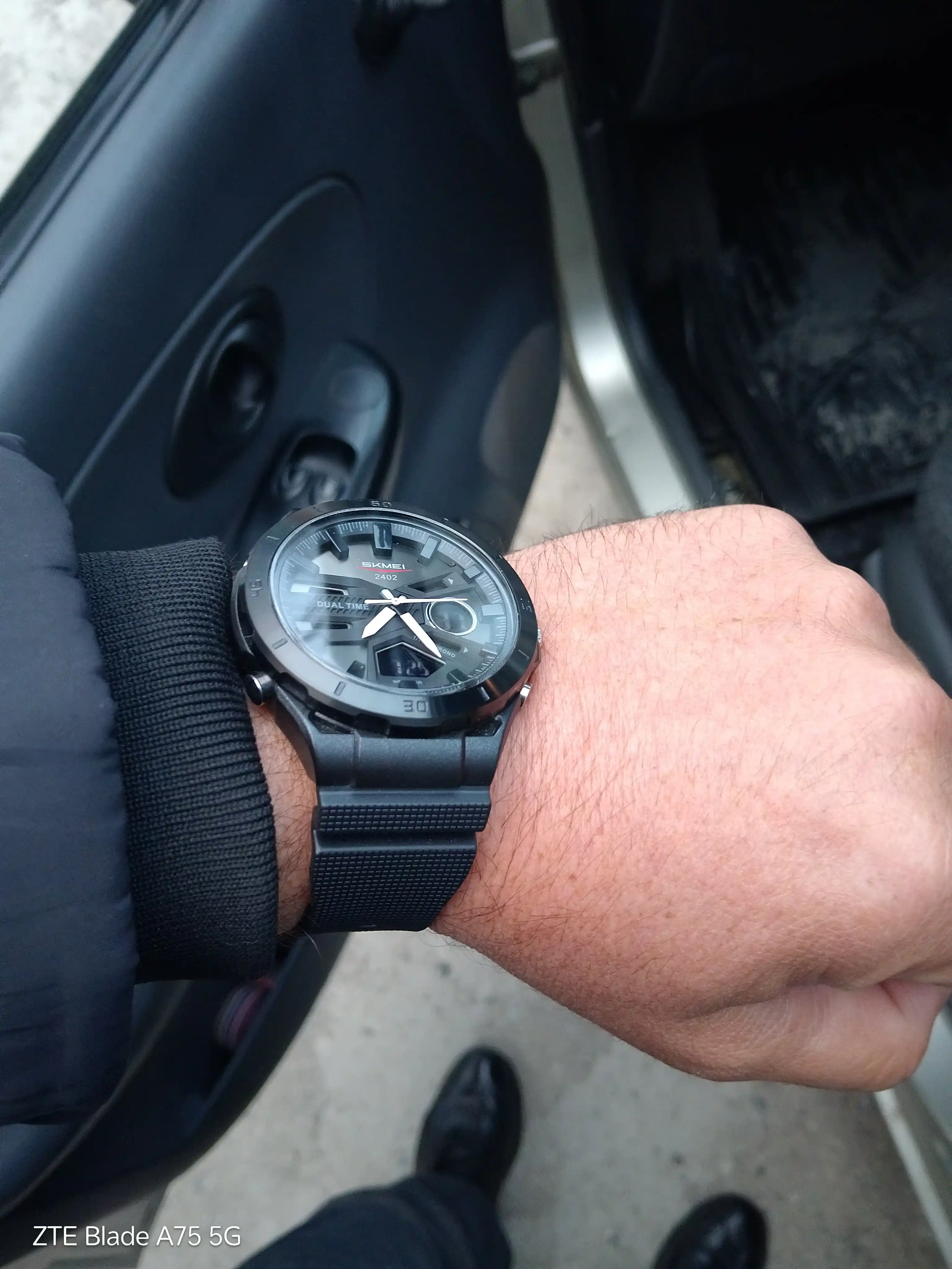 Наручные мужские кварцевые часы SKMEI 2402 Luxury Dual time