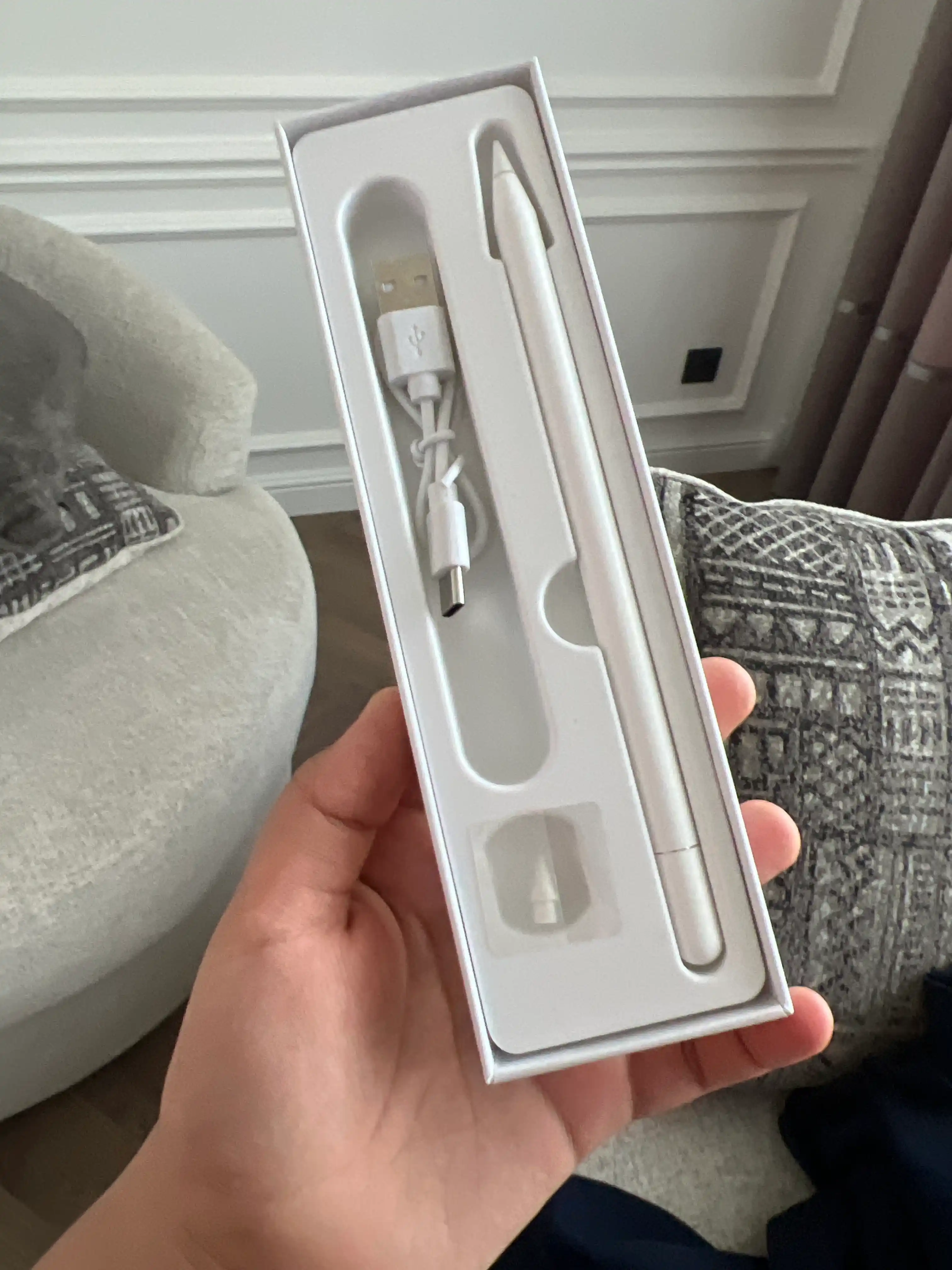 Universal stilus (Smart Stylus) iPad planshetlari uchun (2018-2026))
