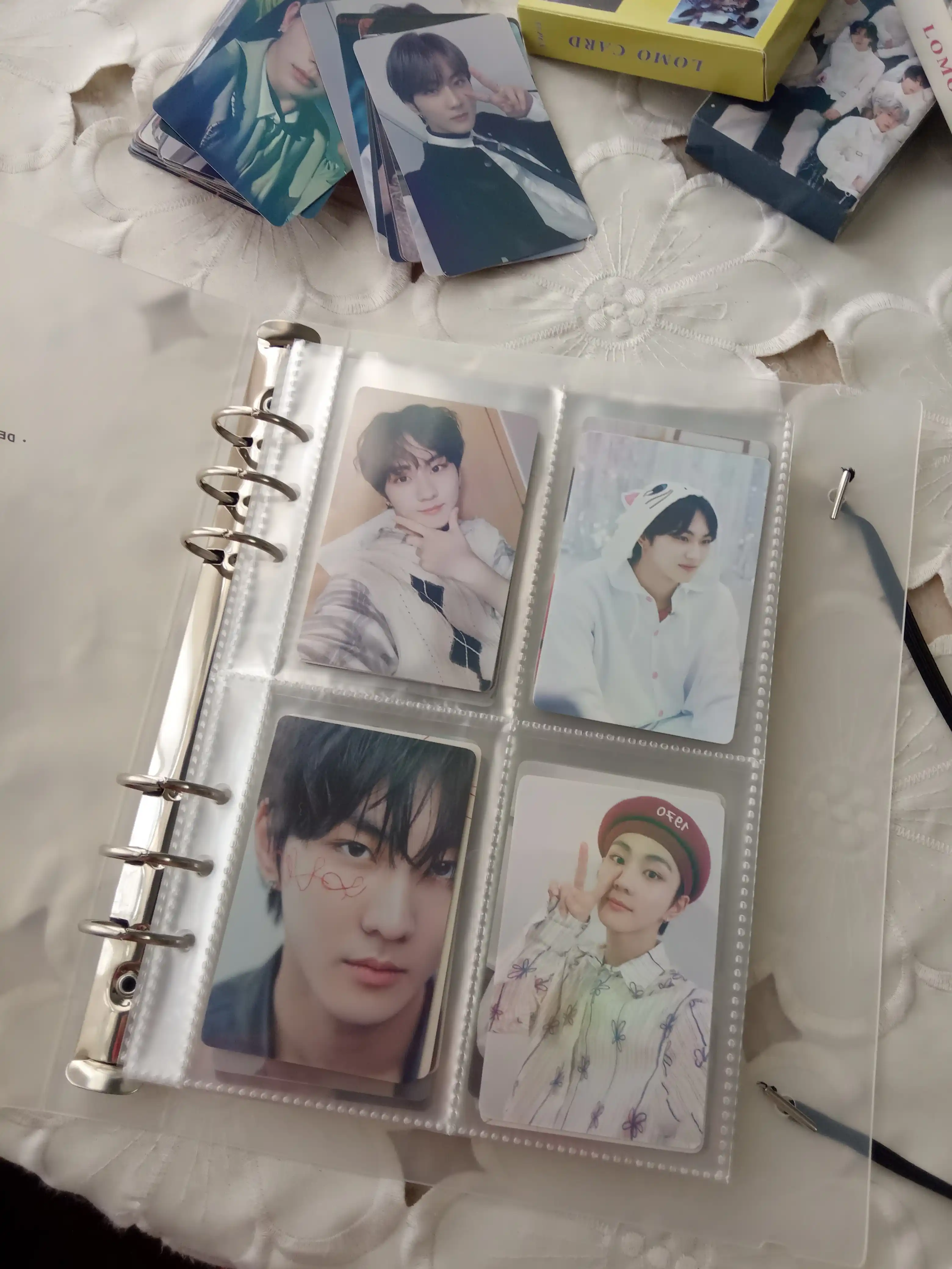 Binder - A5 K-pop kartalari uchun albom, shaffof 10 ta fayl