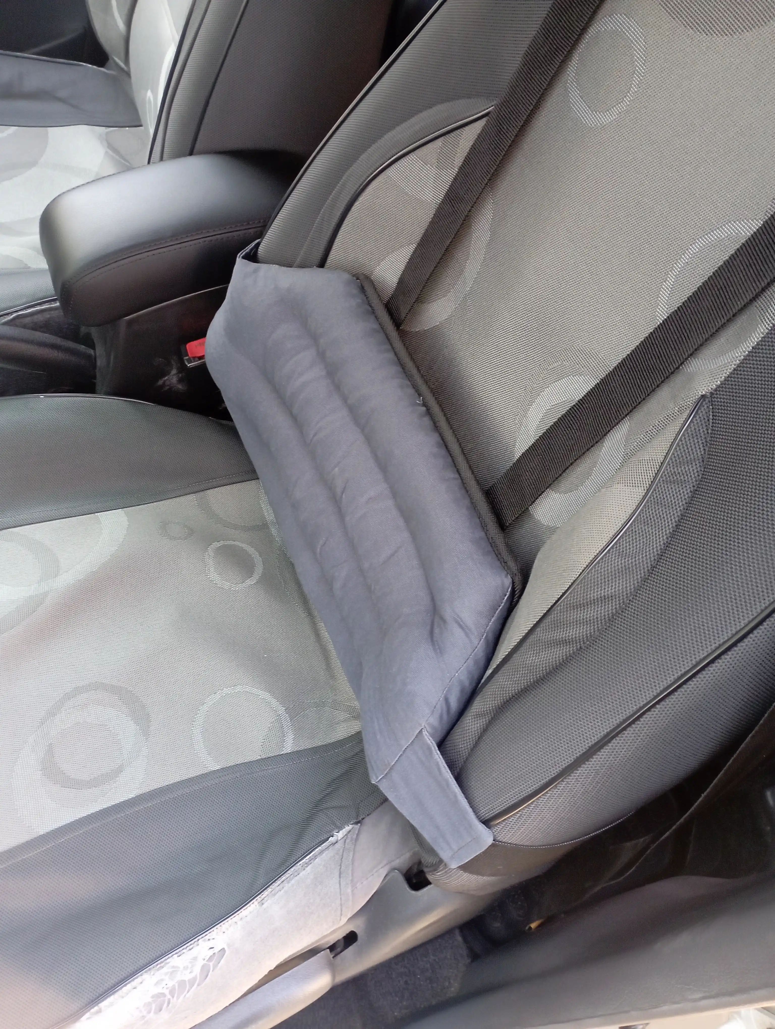 Avtomobil o'rindiqlari uchun bel yostiqlari, Ecomfort