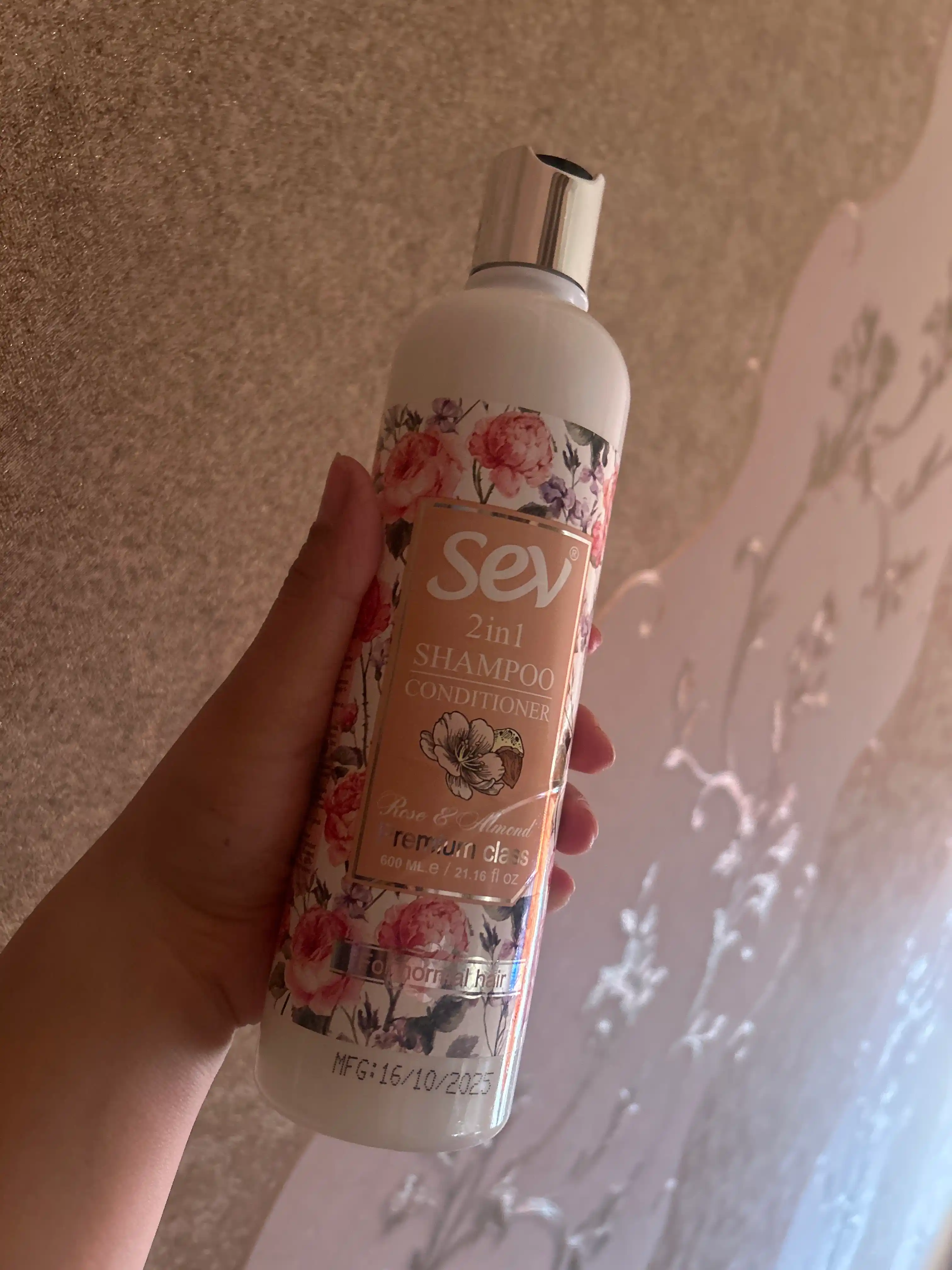 SEV — tabiiy tarkibli shampun, 600 ml