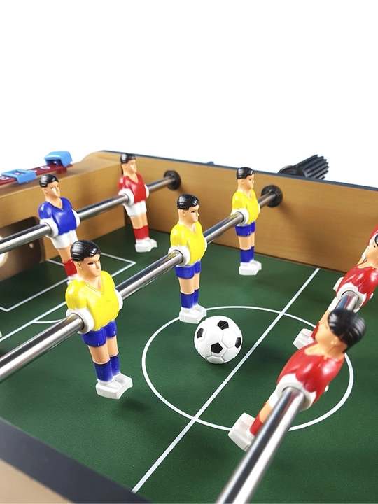 Kichkina stol futboli