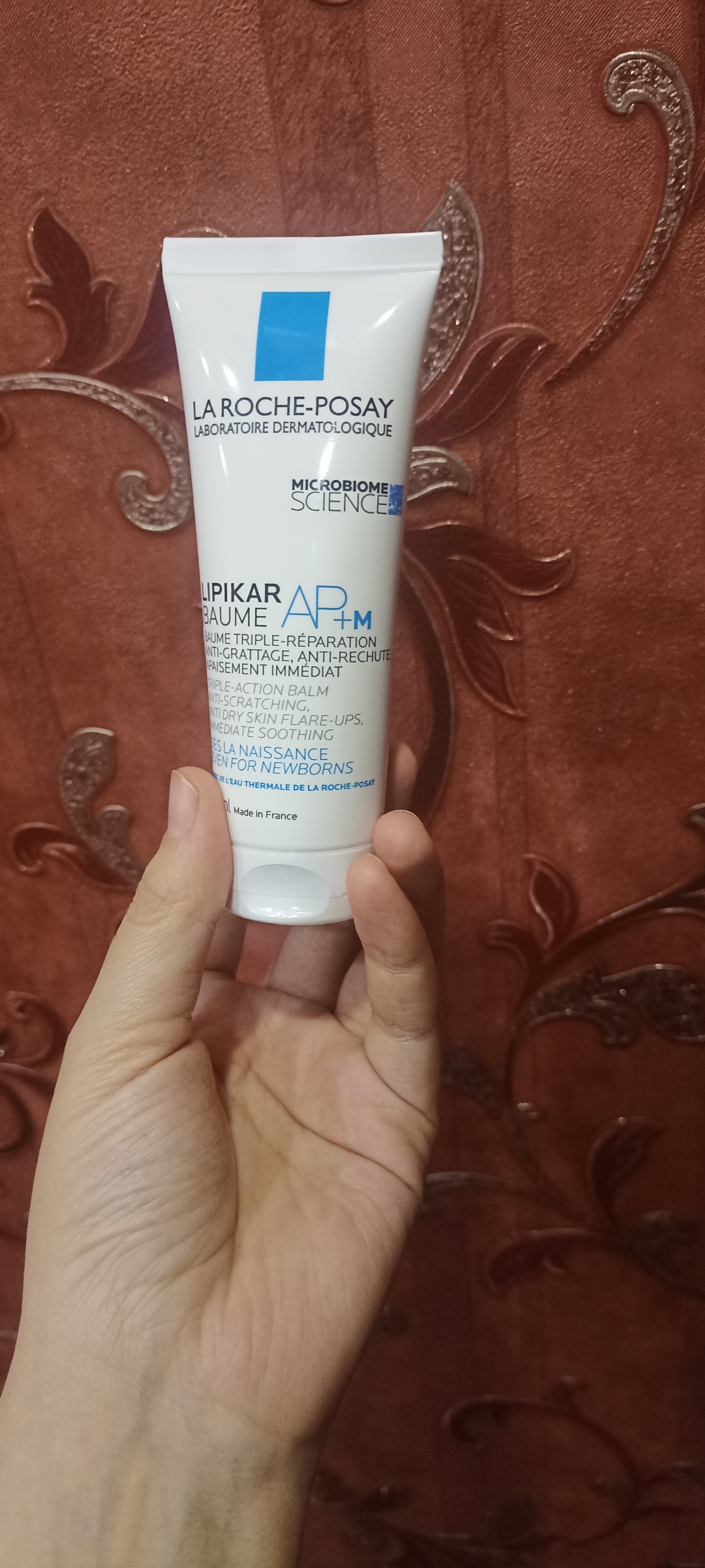 Yuz va badan uchun uch tomonlama ta’sir qiluvchi lipid to‘ldiruvchi balzam LA ROCHE-POSAY LIPIKAR AP+M, 75 ml