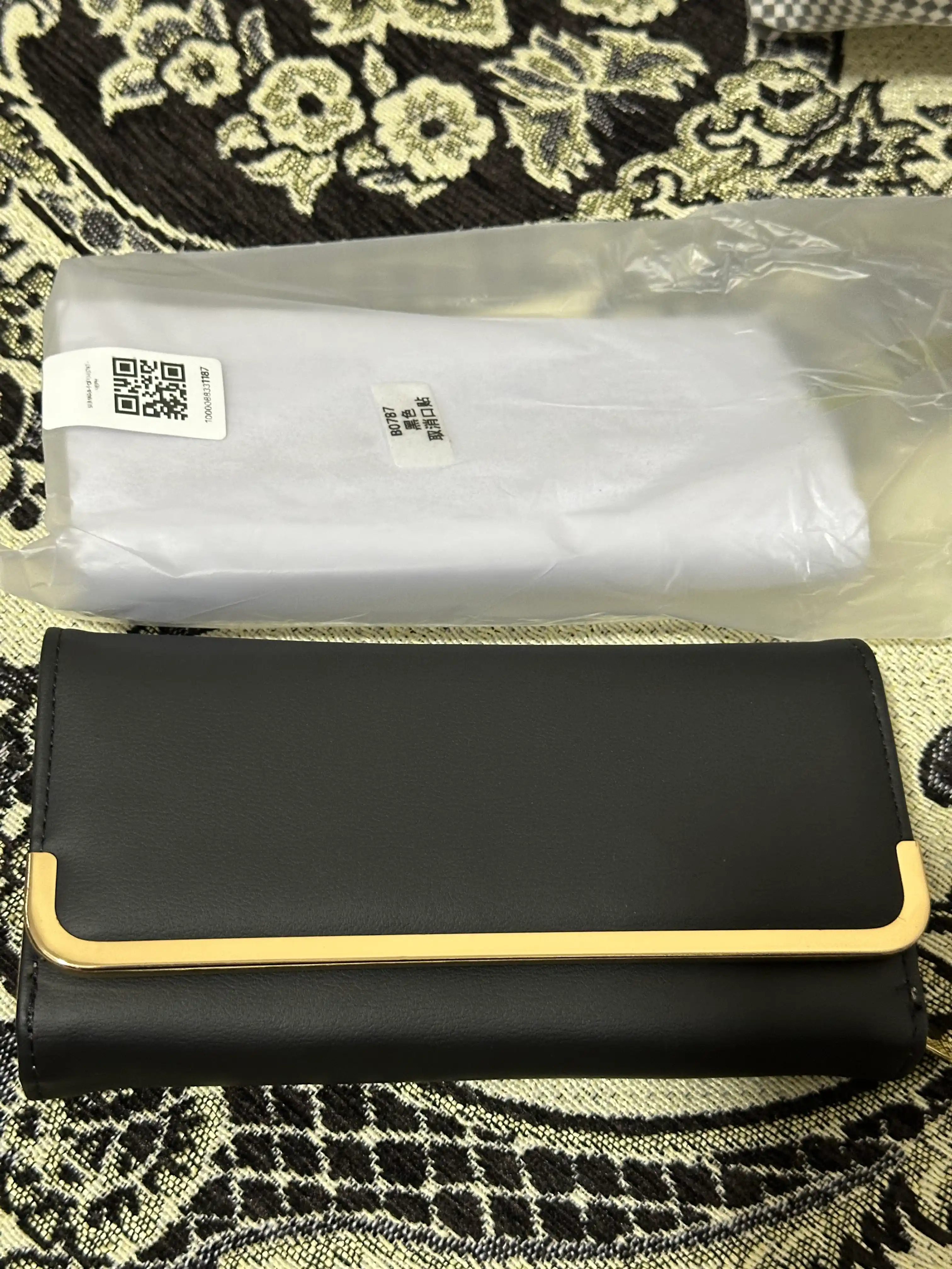 Ayollar hamyoni kashelok eko charm, 5+ karta, ID oynali, 3 ta pul bo‘limi