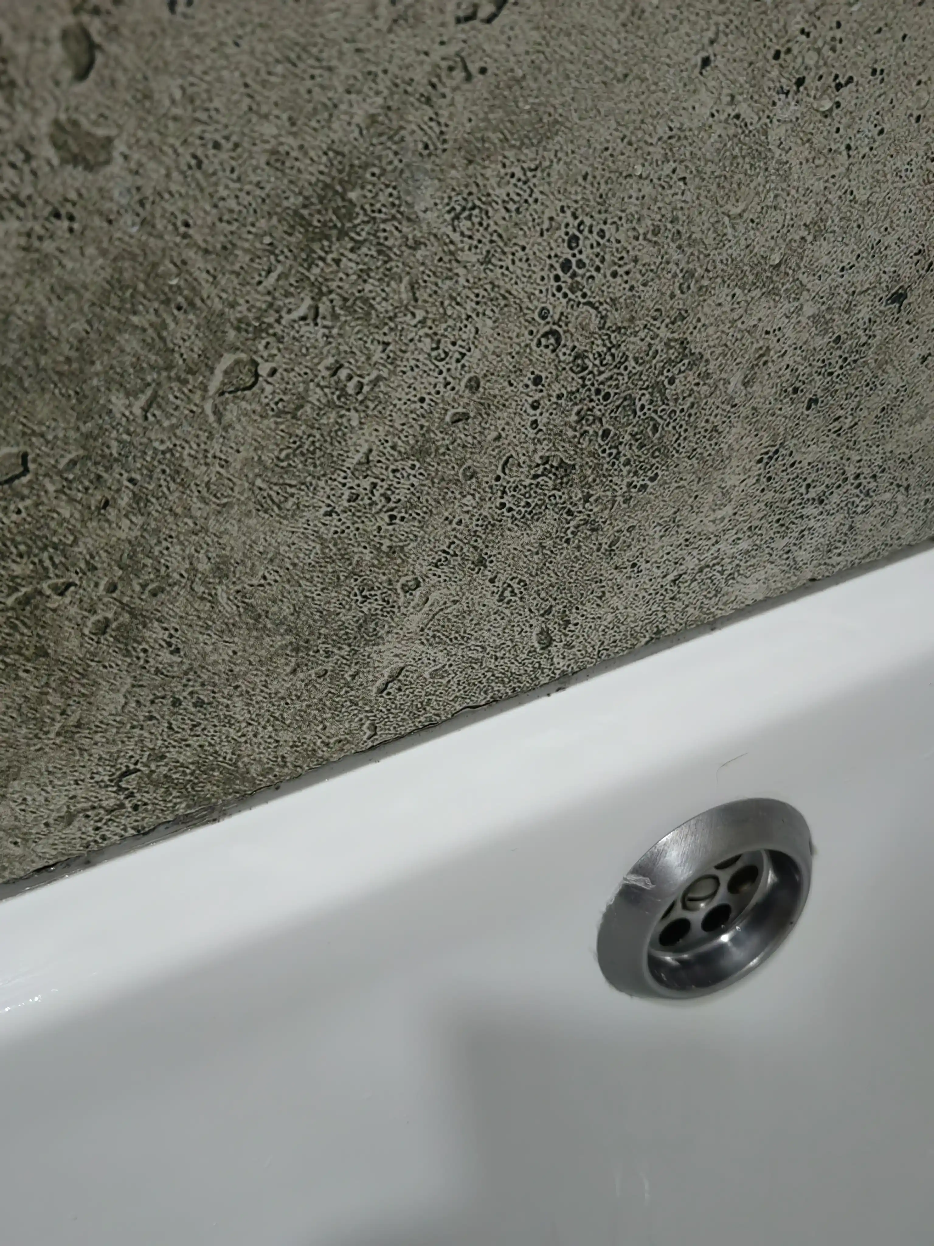 Средство для удаления плесени и грибка, чистящее и отбеливающее Professional FUNGUS (0,5л)