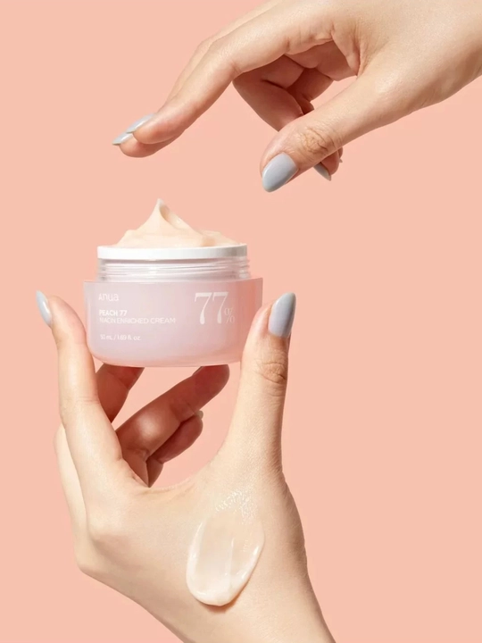 Крем с экстрактом персика для гладкой и сияющей кожи Anua Peach 77% Niacin Enriched Cream - 