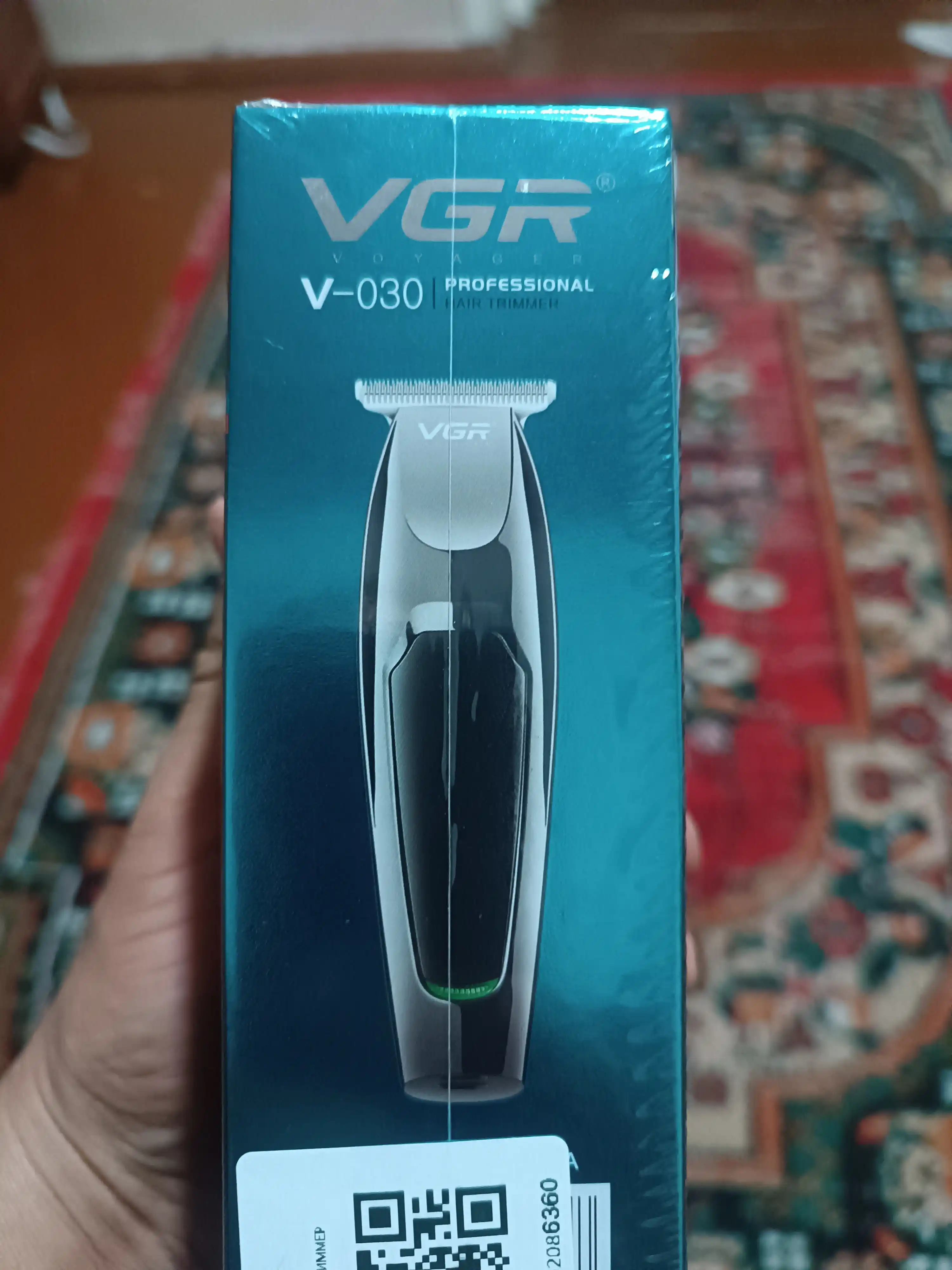 VGR V-030 simsiz soch olish mashinasi, soqol va mo‘ylovni olish uchun trimmer