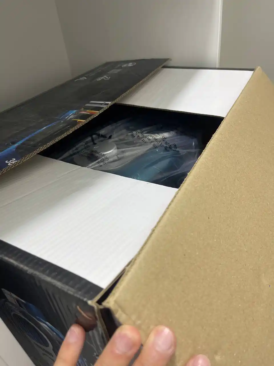 Пылесос Samsung мощный 3600W, инновационный циклонный, телескопической трубой, HEPA фильтр