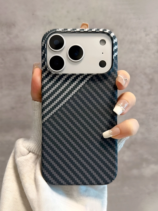 IPhone 11-17 Pro Max uchun MagSafe karbon g‘ilofi, yupqa, mustahkam himoya g‘ilofi