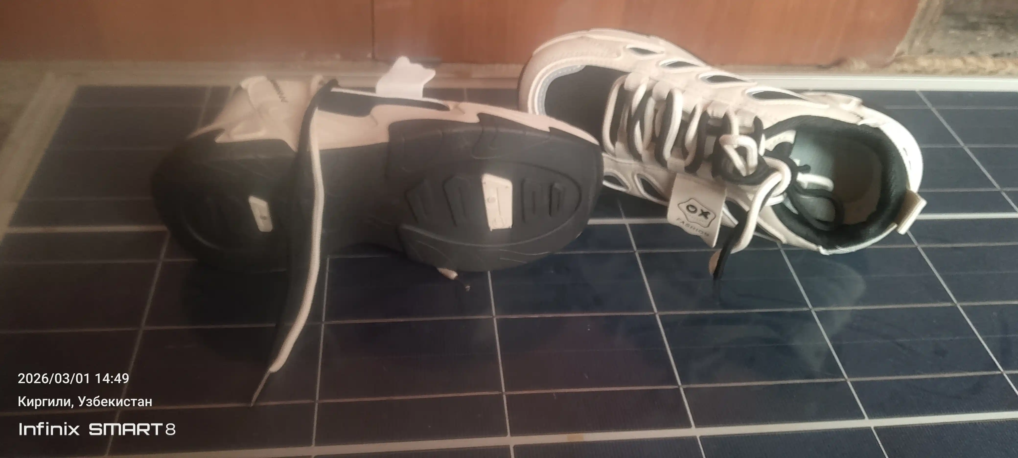 Krossovkalar ayollar uchun kuzgi, ayollar oyoq kiyimi, krasovka, o'lcham 36-40