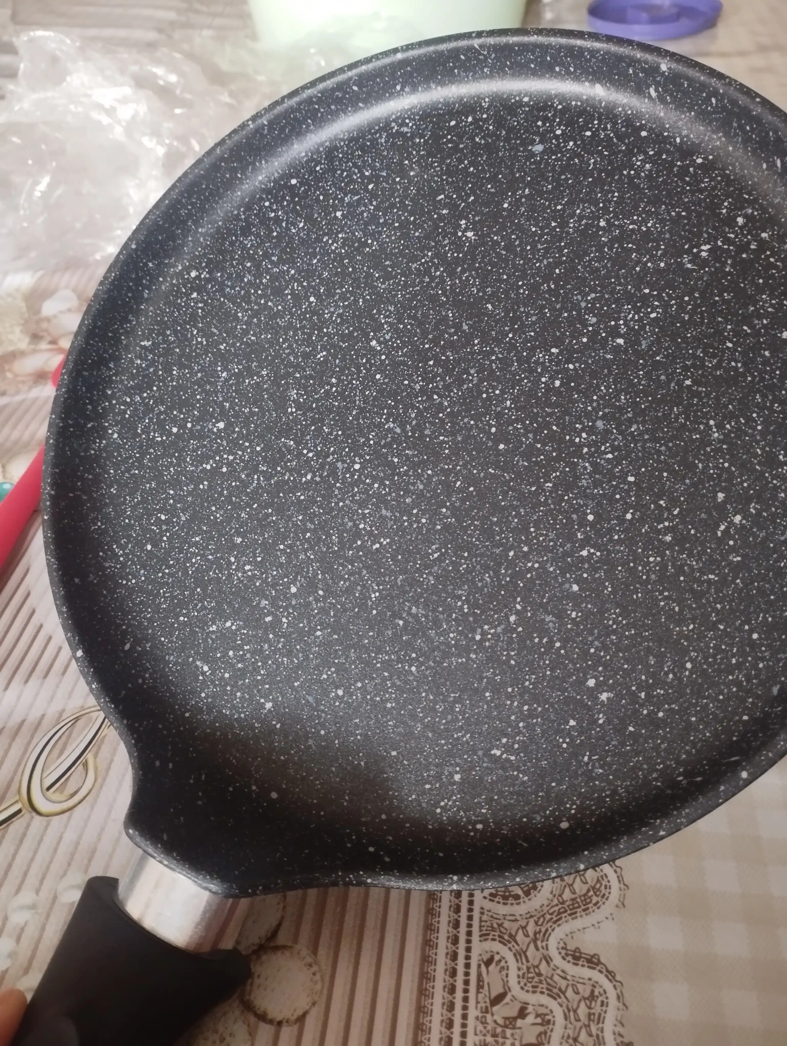 Kukmara Granit Ultra blinchik skovorodkasi, antipiqar qoplama, 22/24 sm, tutqichli