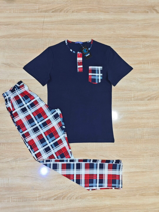 Erkaklar uchun pijama