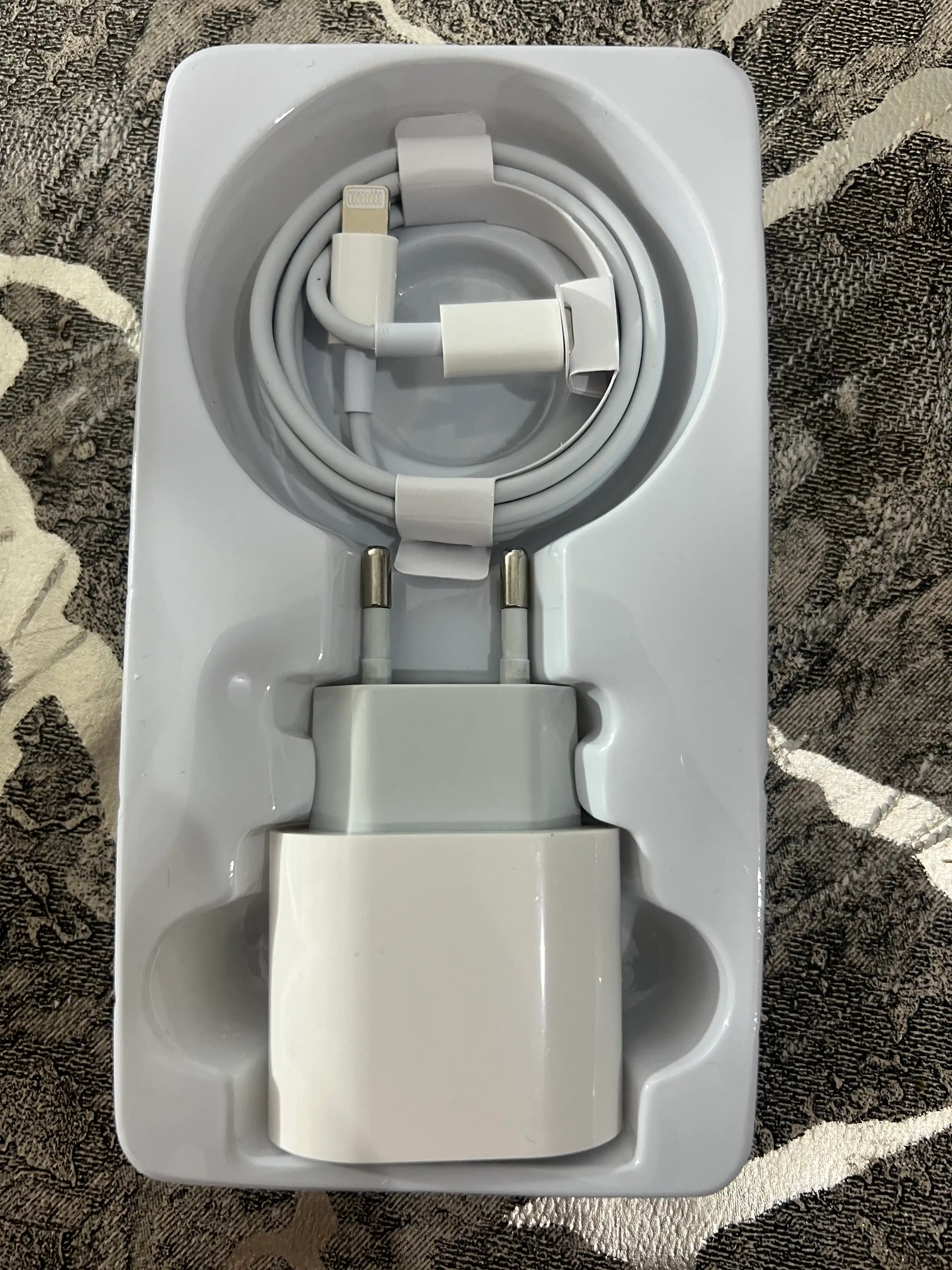 Зарядное устройство для iPhone — адаптер 35W Type-C быстрая зарядка + кабель