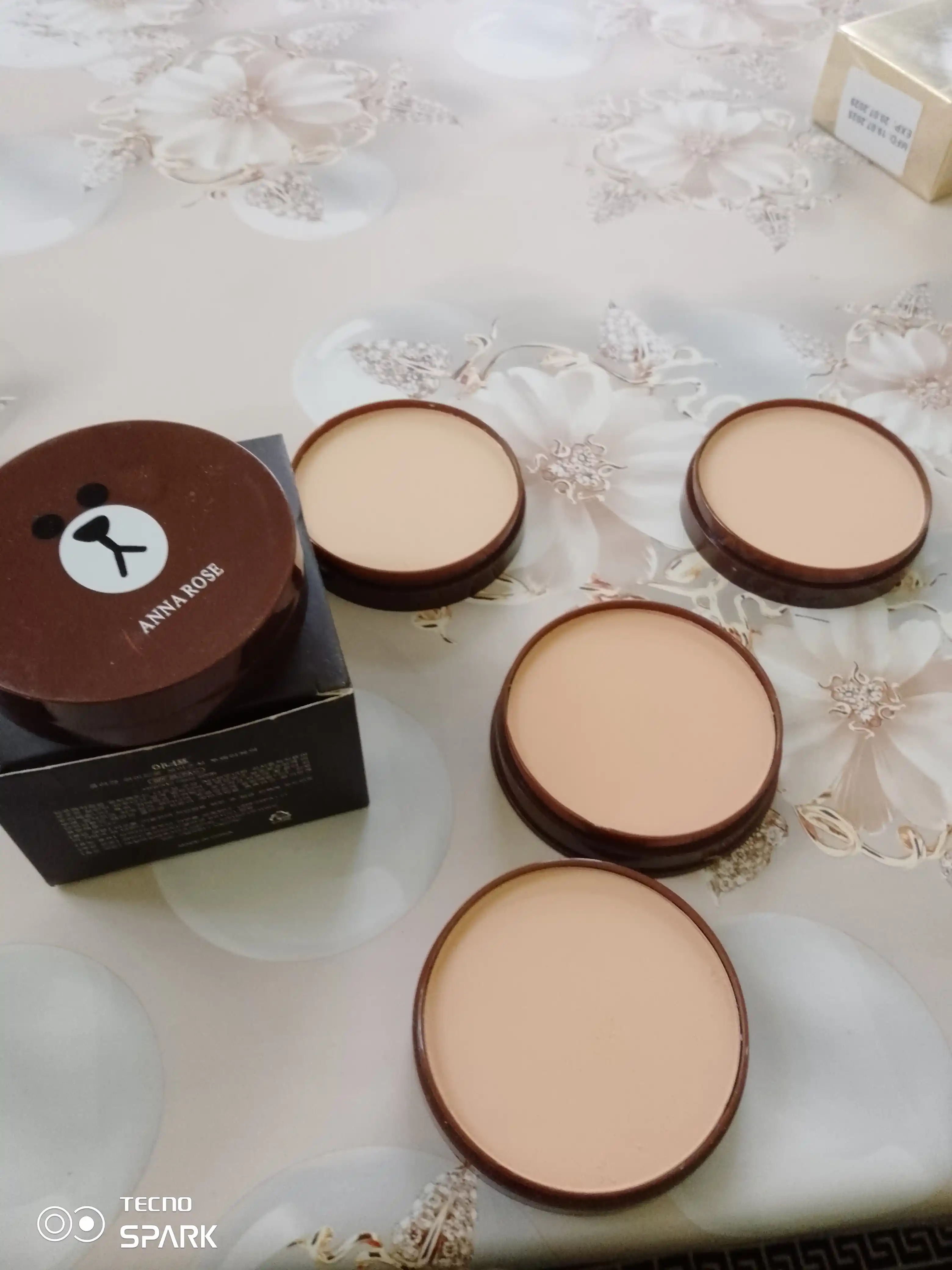 Пудра для лица 5 в 1 Anna Rose SPF 50+/РА+++